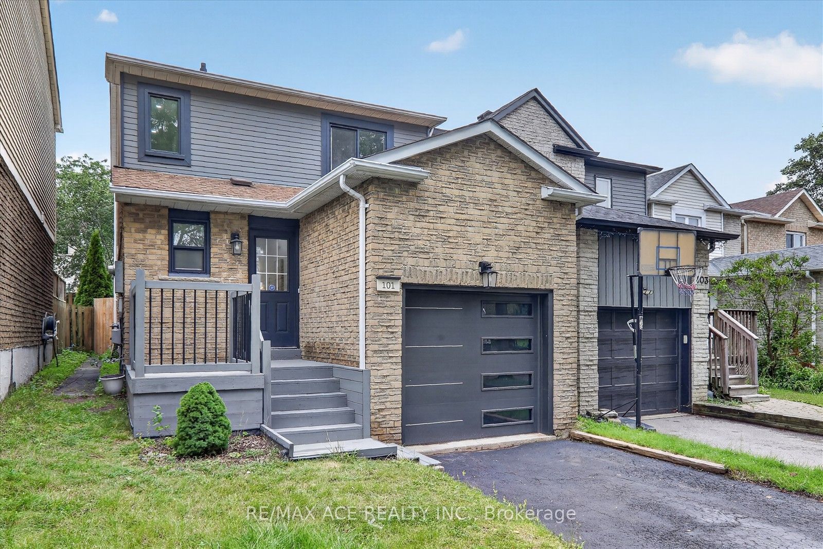 101 Greenfield Crescent, Whitby, ON L1N 7G2 photo 4
