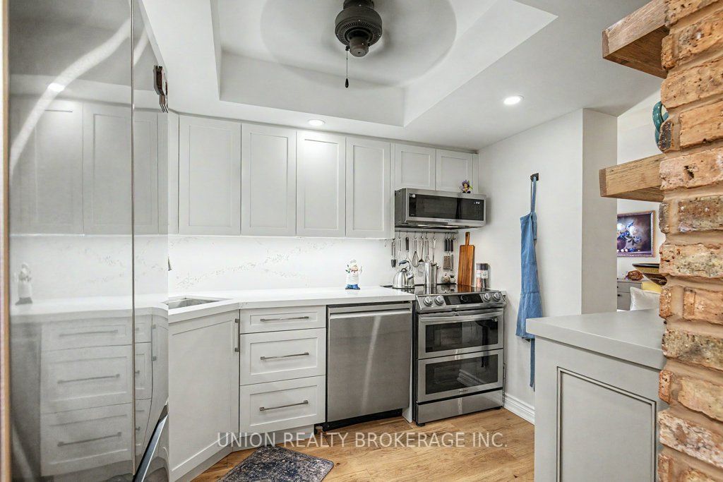 1093 Kingston Road 905, Toronto, ON M1N 4E2 photo 5
