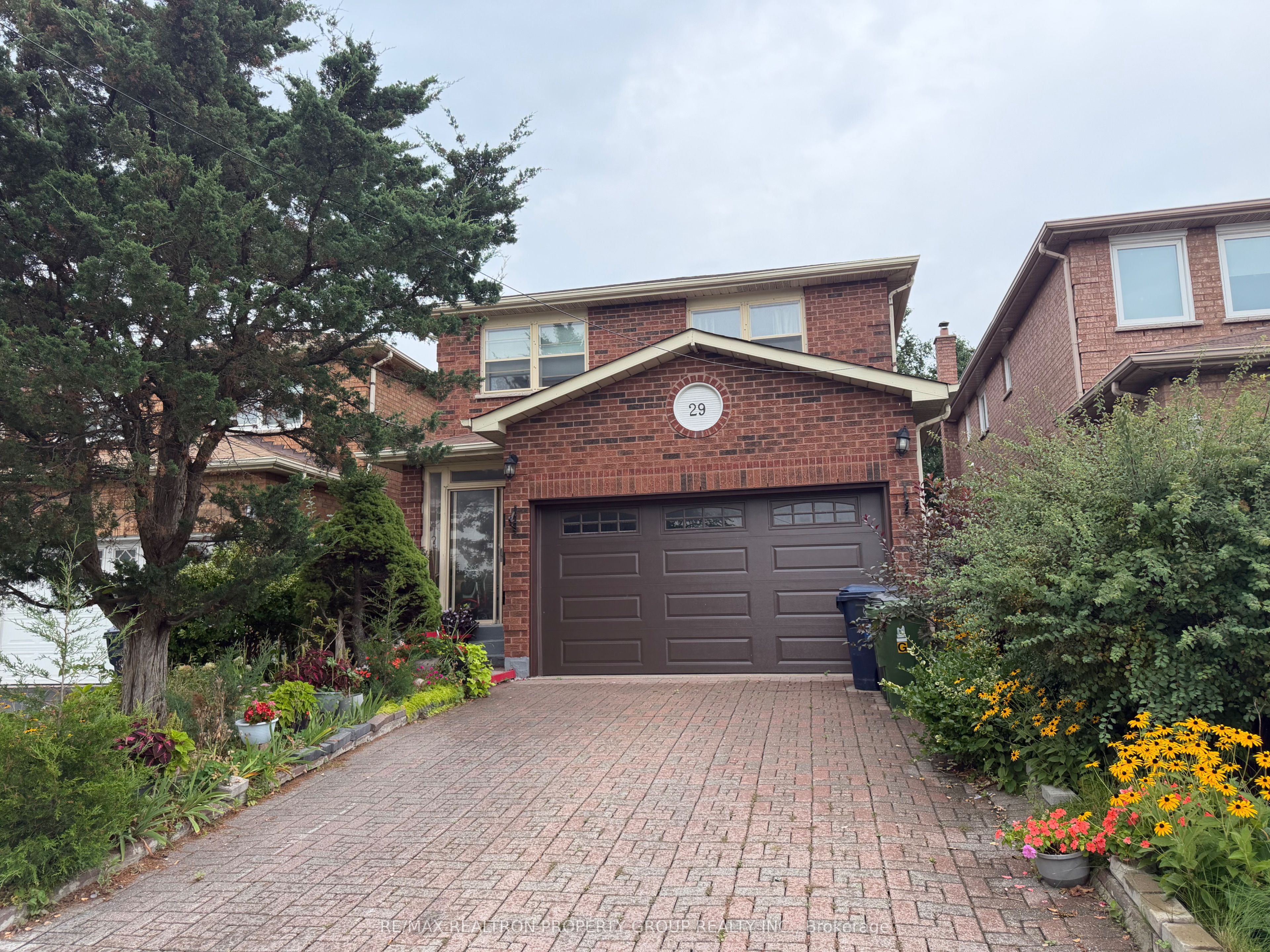 29 David Drive, Toronto, ON M1E 5E5