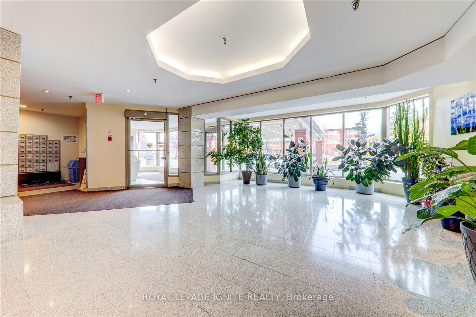 2466 Eglinton Avenue E 712, Toronto, ON M1K 5J8 photo 4