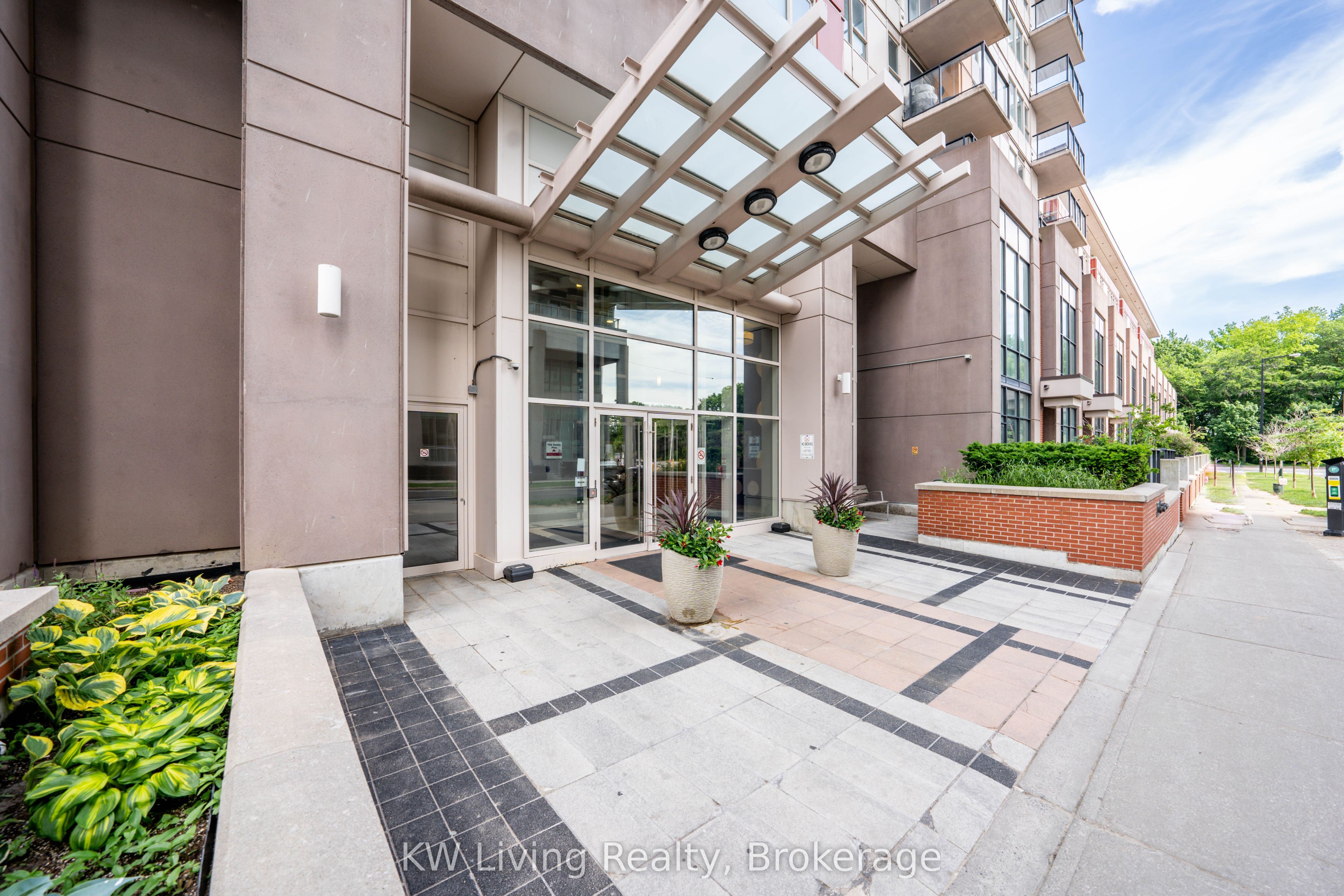 25 Town Centre Court 2007, Toronto, ON M1P 0B4 photo 3