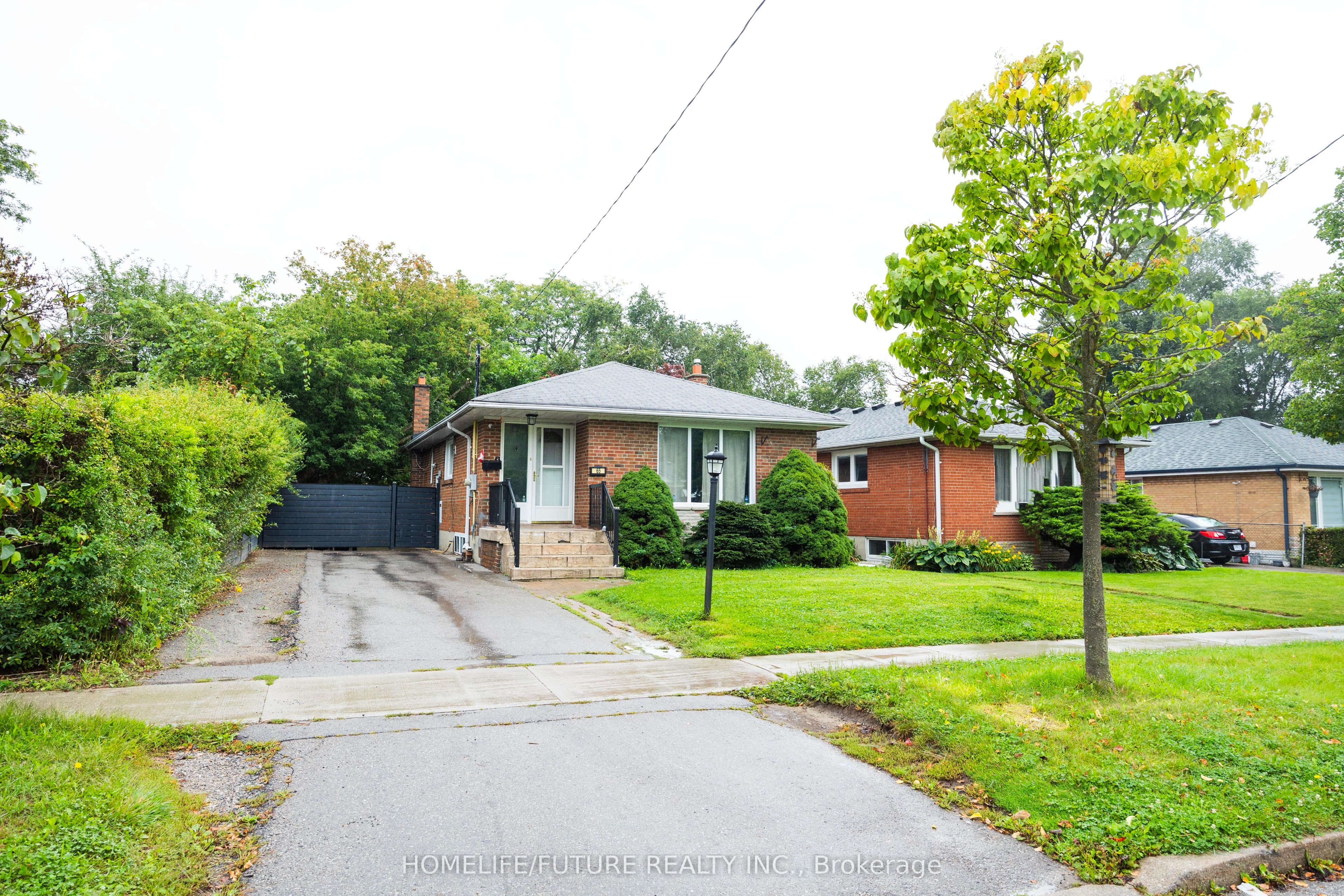 65 Blakemanor Boulevard, Toronto, ON M1J 2W6