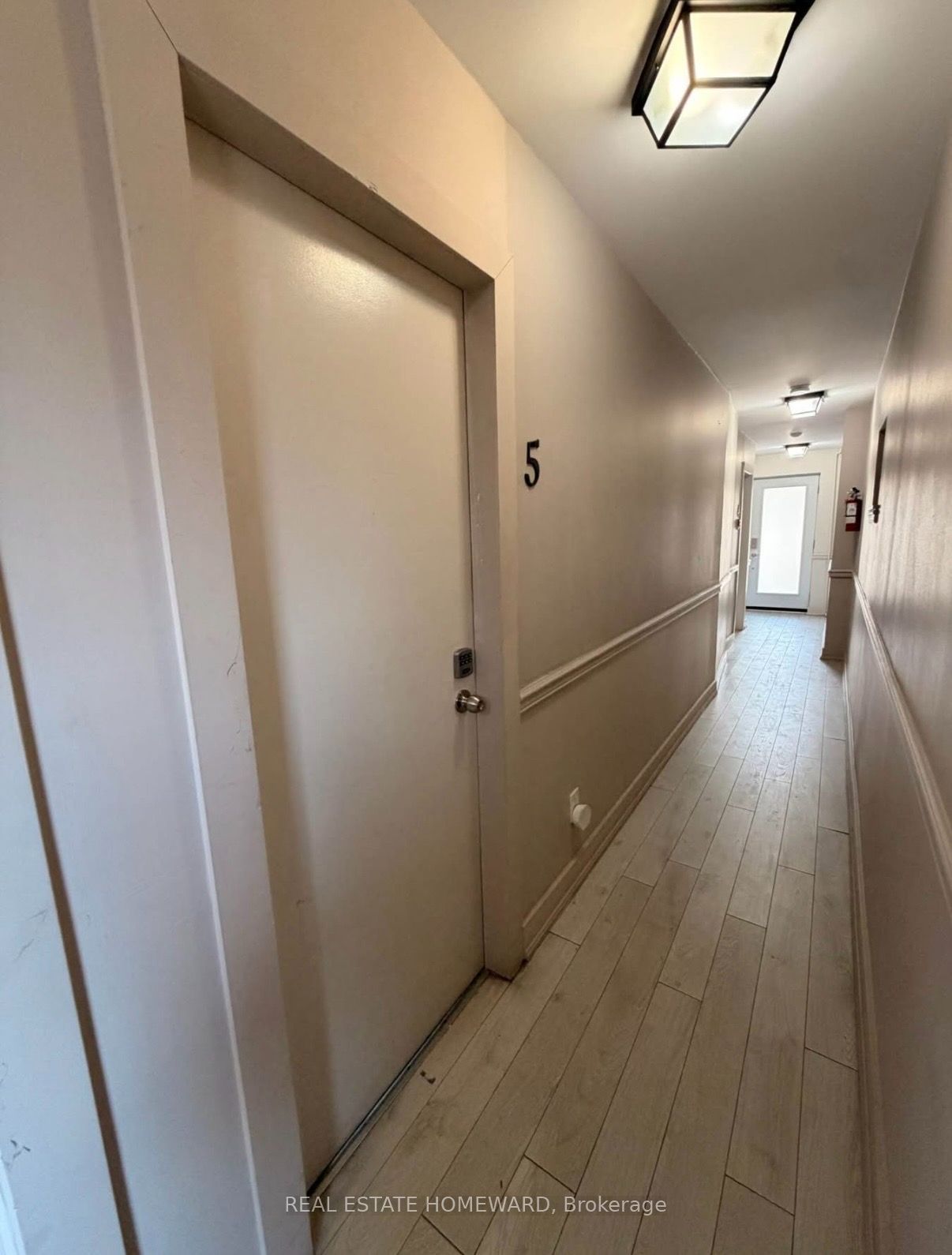 1659 Gerrard Street E 5, Toronto, ON M3B 2P5 photo 2
