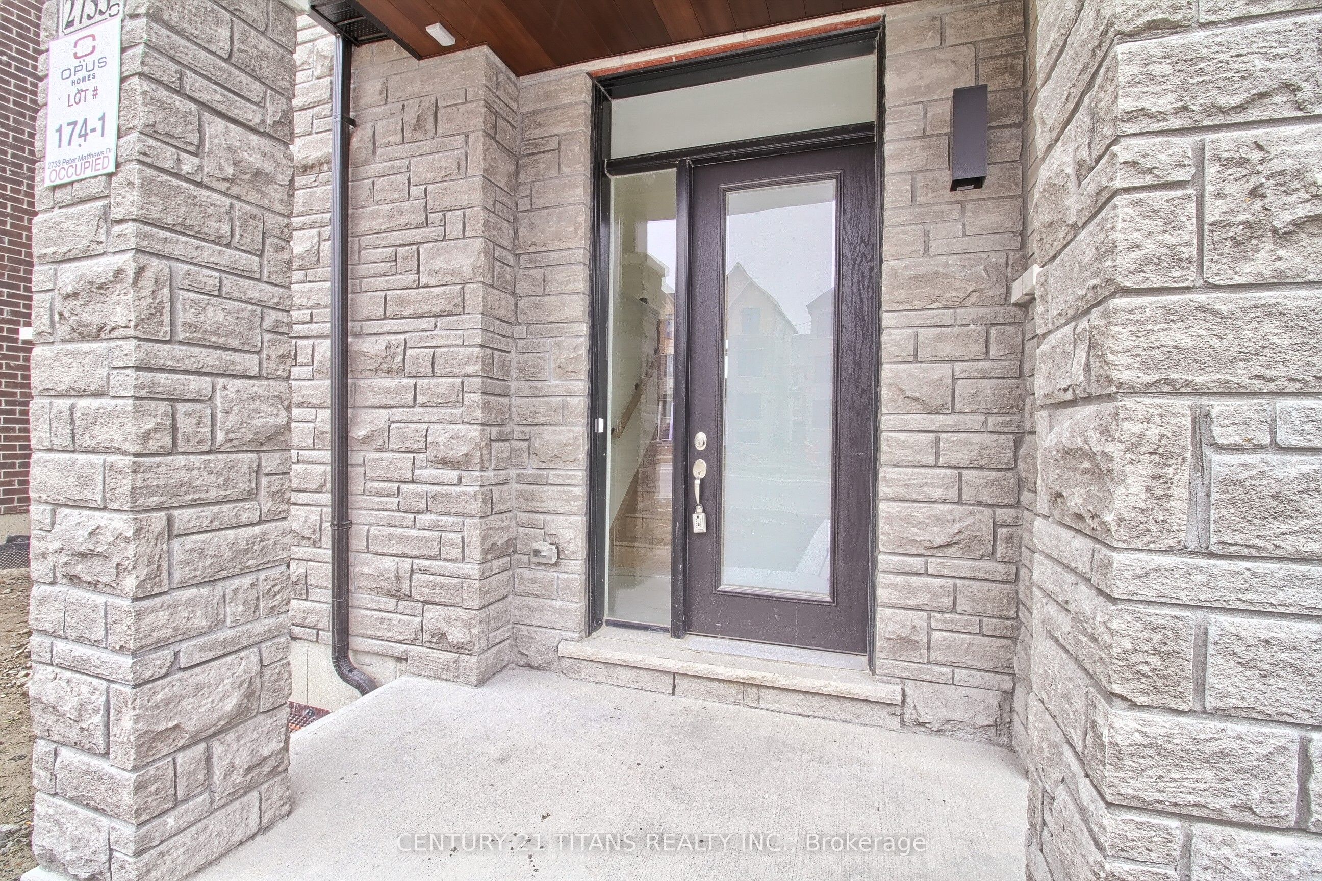 2733 Peter Matthews Drive, Pickering, ON L1X 0M2 photo 5