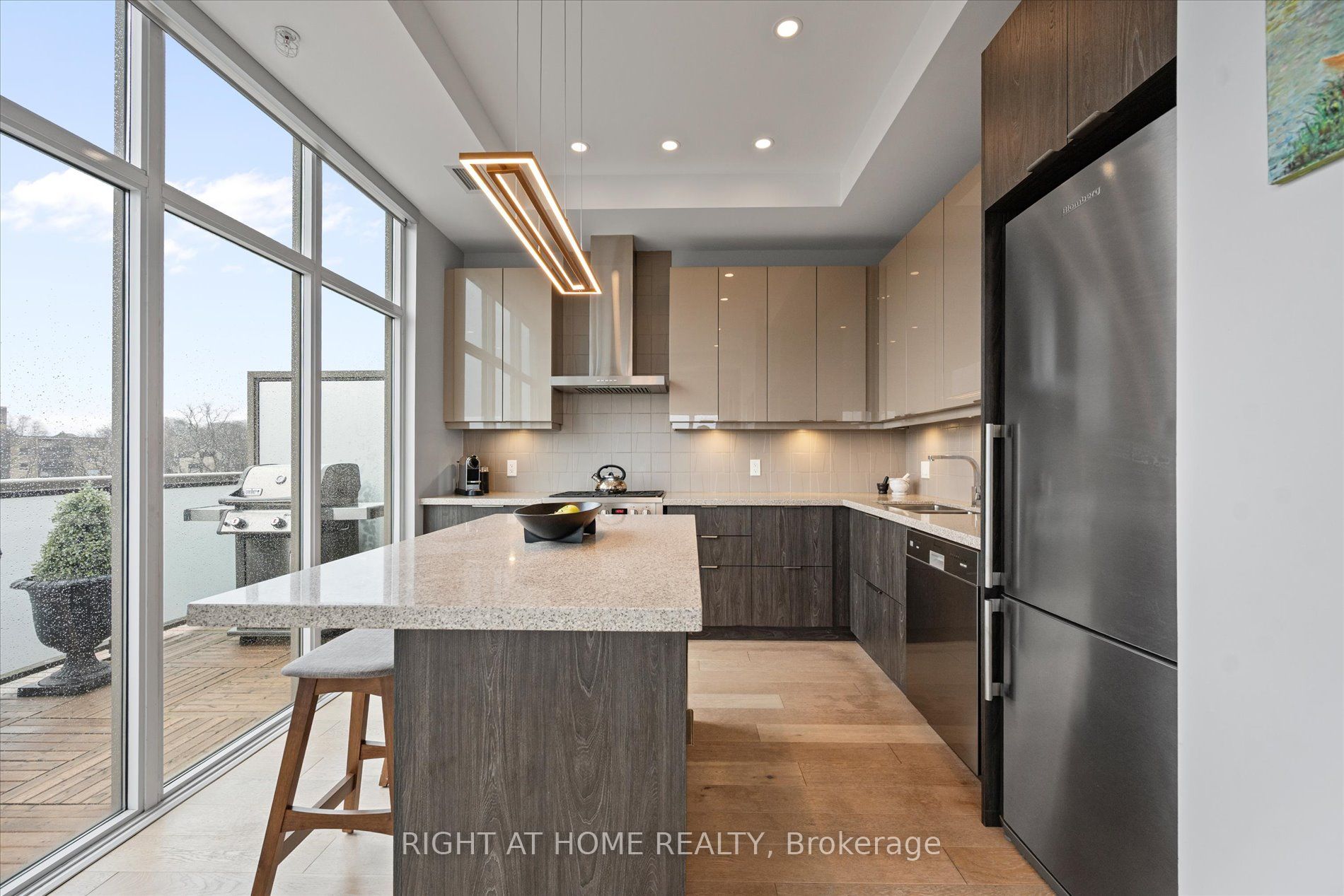 580 Kingston Road PH1, Toronto, ON M4E 1P9 photo 4