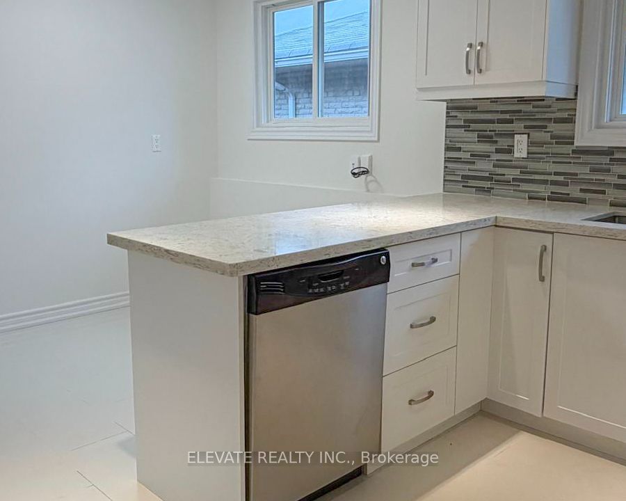 81 Heaslip Terrace, Toronto, ON M1T 1W8 photo 3