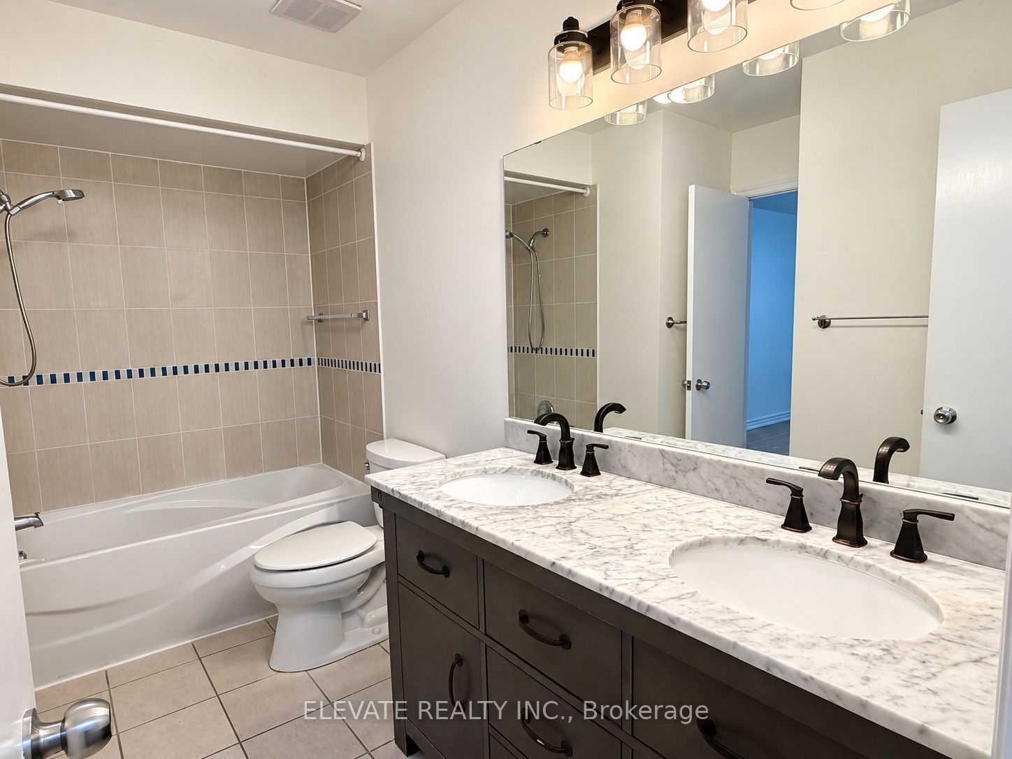 81 Heaslip Terrace, Toronto, ON M1T 1W8 photo 4