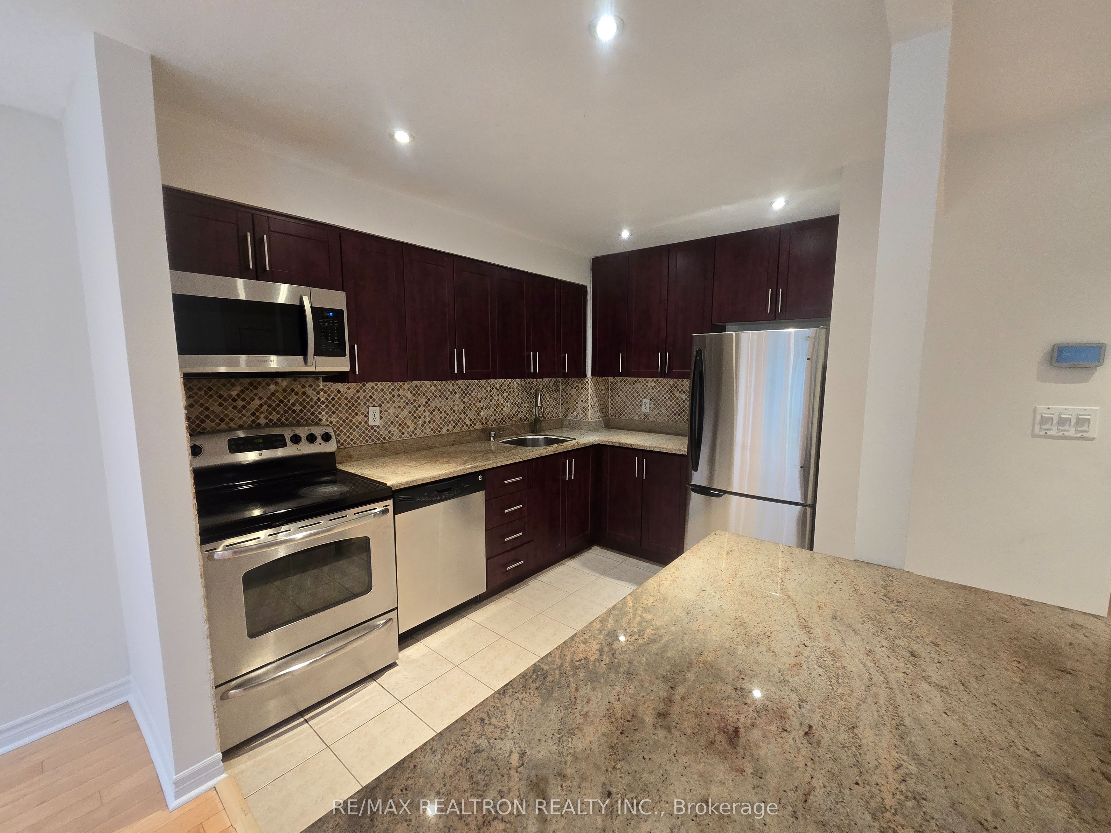 119 Huntingdale Boulevard, Toronto, ON M1W 1T2 photo 5