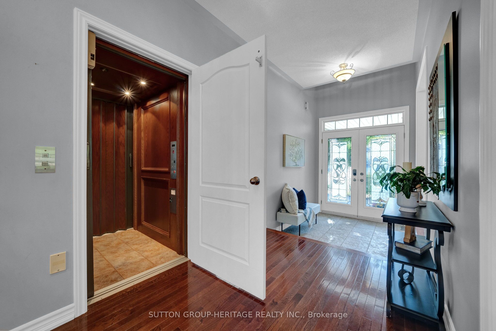 102 Kennett Drive, Whitby, ON L1P 1L5 photo 4