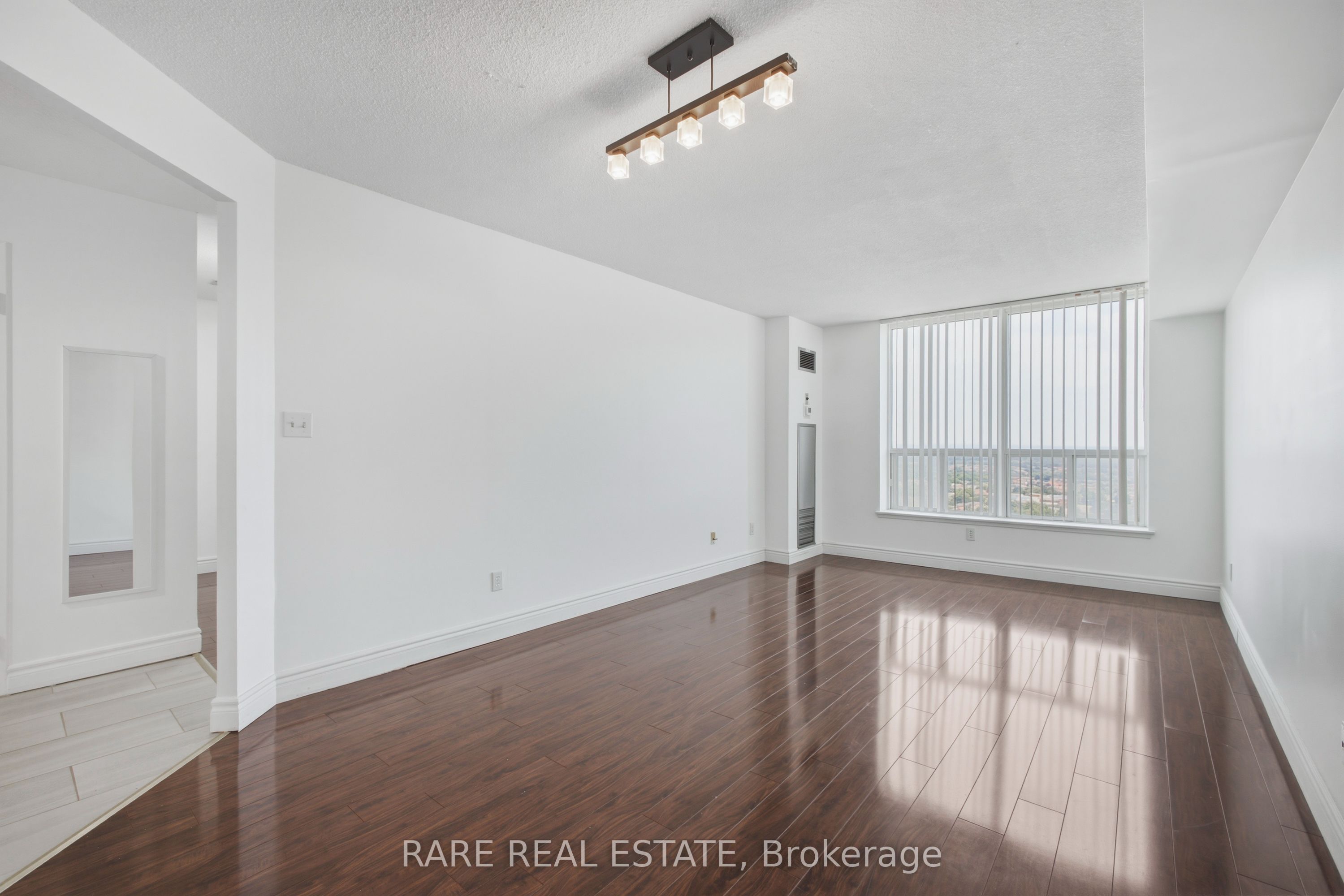 400 Mclevin Avenue 1807, Toronto, ON M1B 5J4 photo 4