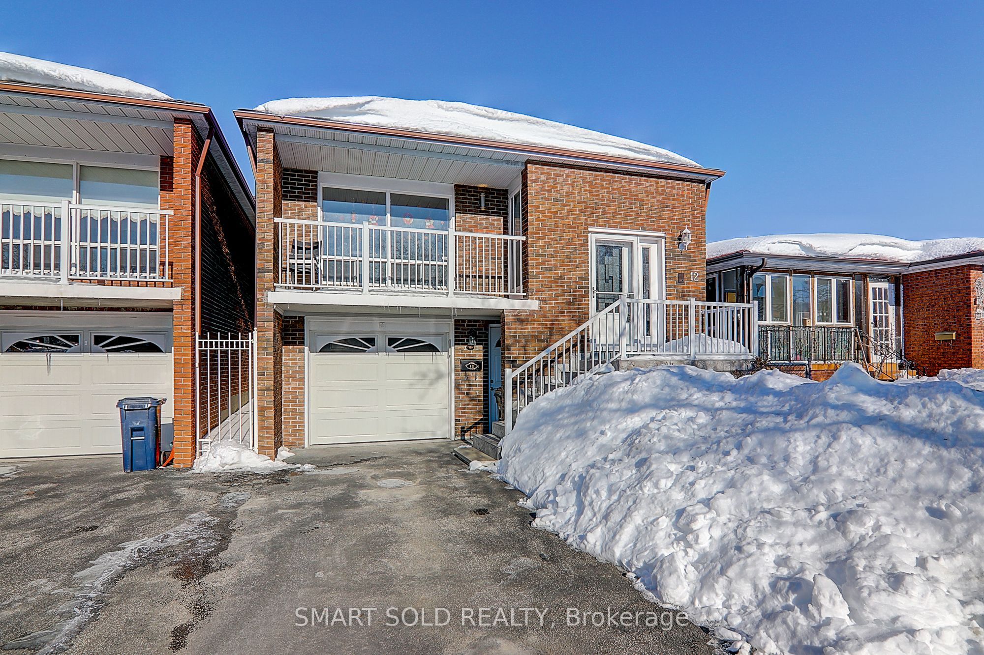 12 Glendinning Avenue, Toronto, ON M1W 3G2