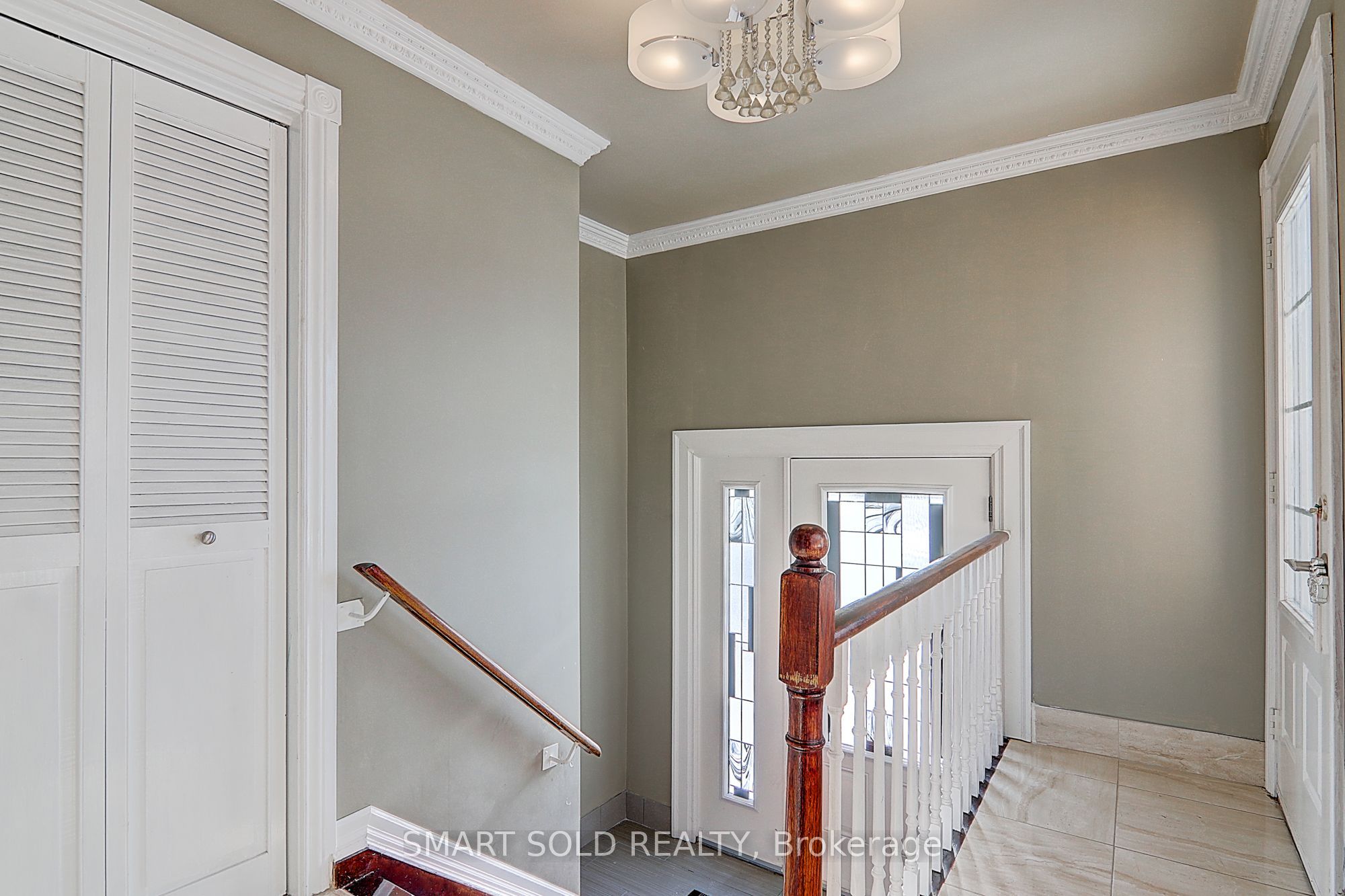 12 Glendinning Avenue, Toronto, ON M1W 3G2 photo 2