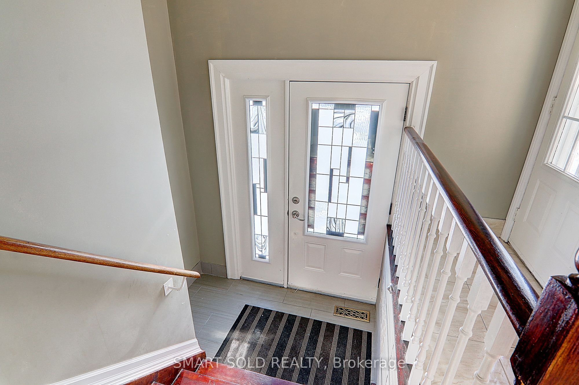 12 Glendinning Avenue, Toronto, ON M1W 3G2 photo 3