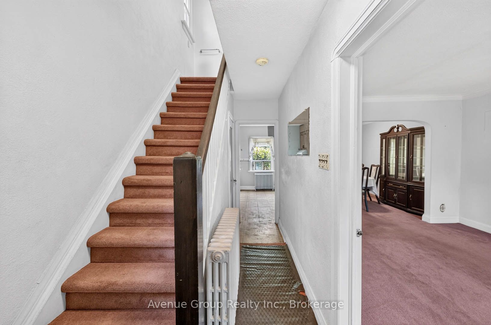 1 Warland Avenue, Toronto, ON M4J 3E8 photo 5