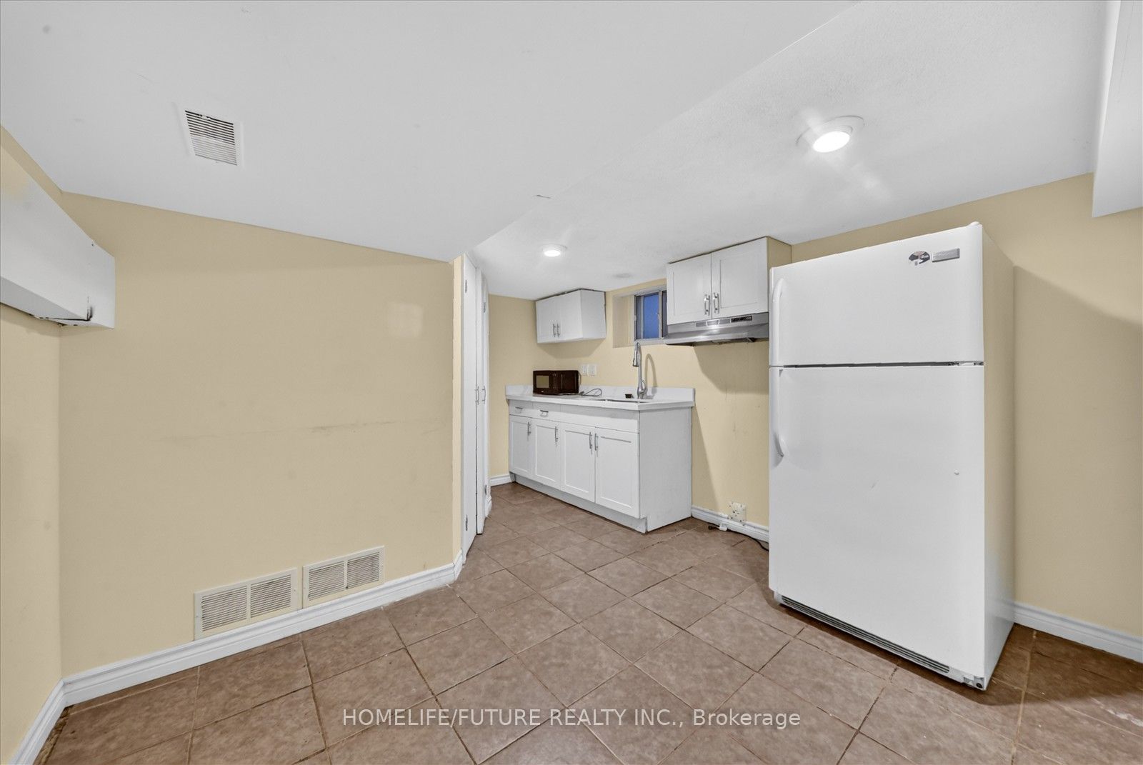 46 Stamford Square N Bsmt, Toronto, ON M1L 1X6 photo 3