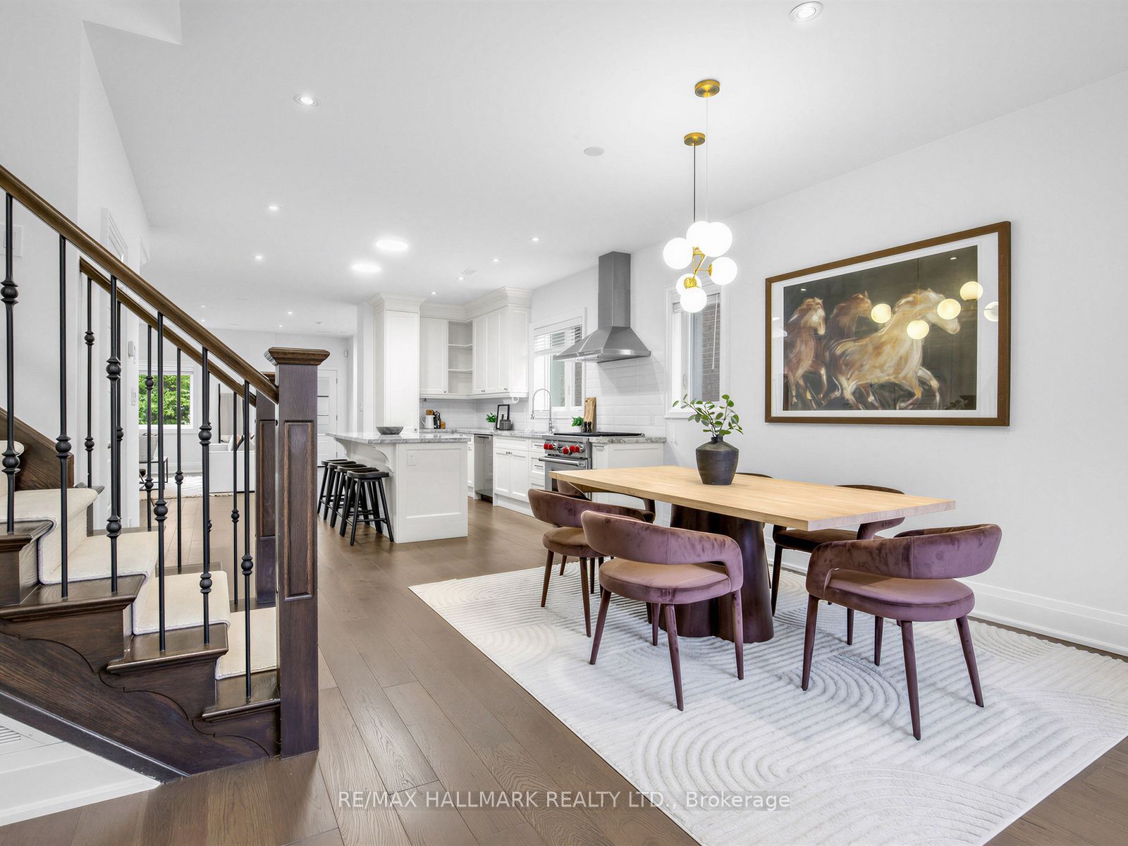 4 Woodville Avenue, Toronto, ON M4K 2J6 photo 3
