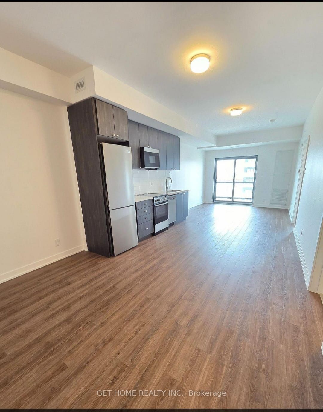 55 Clarington Boulevard 810, Clarington, ON L1C 0A1 photo 2