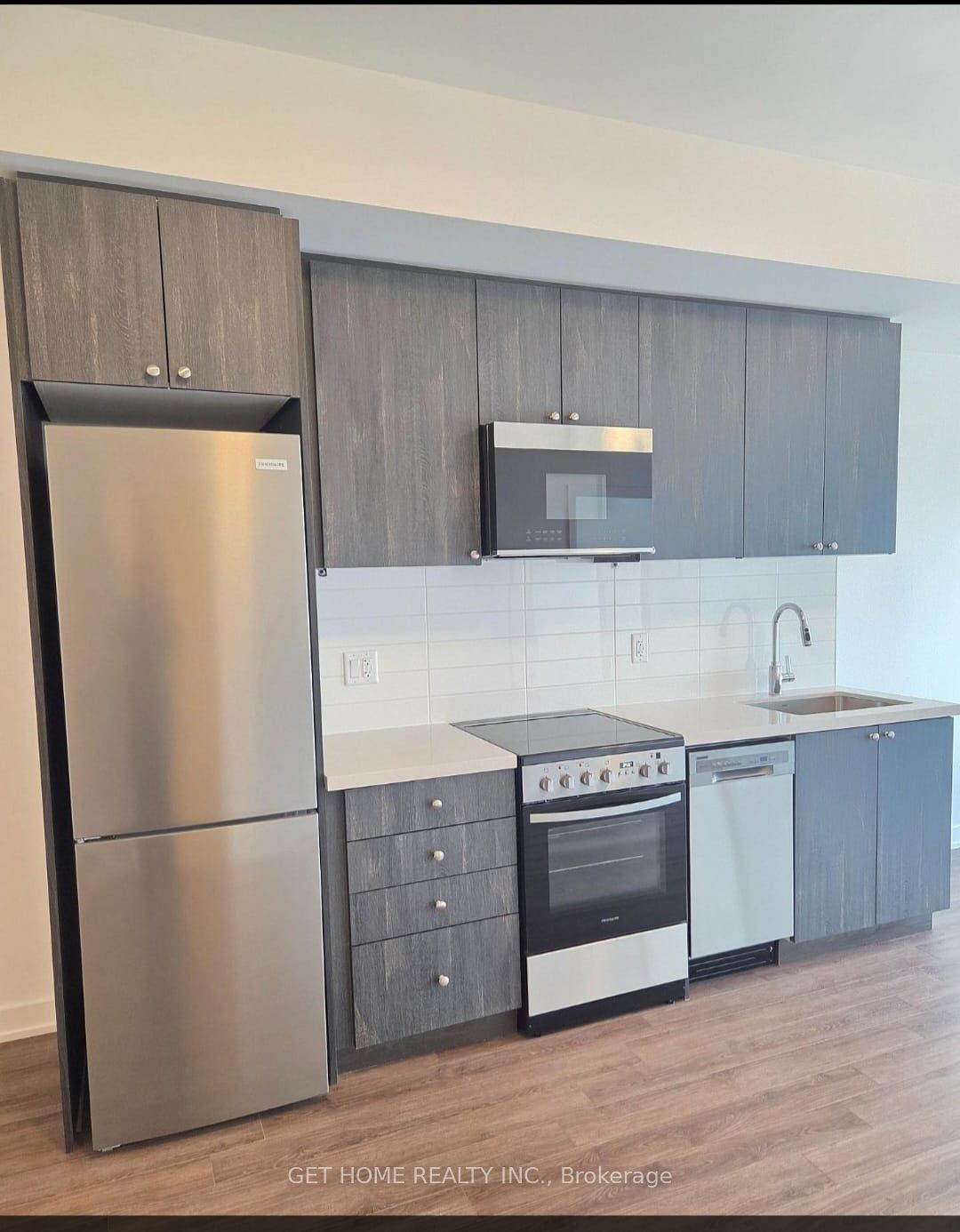 55 Clarington Boulevard 810, Clarington, ON L1C 0A1 photo 3
