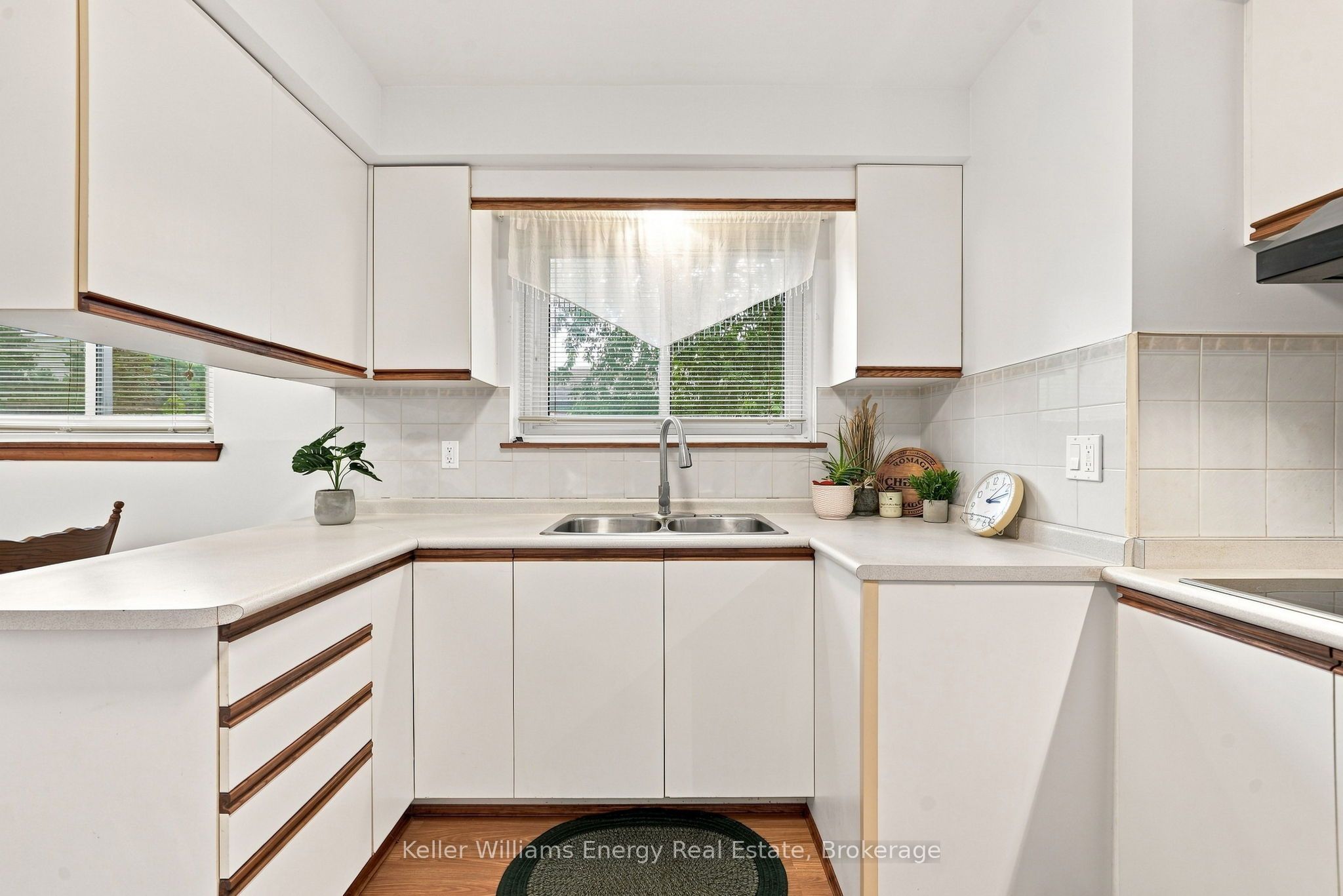 410 Grandview Street S, Oshawa, ON L1H 7C8 photo 4