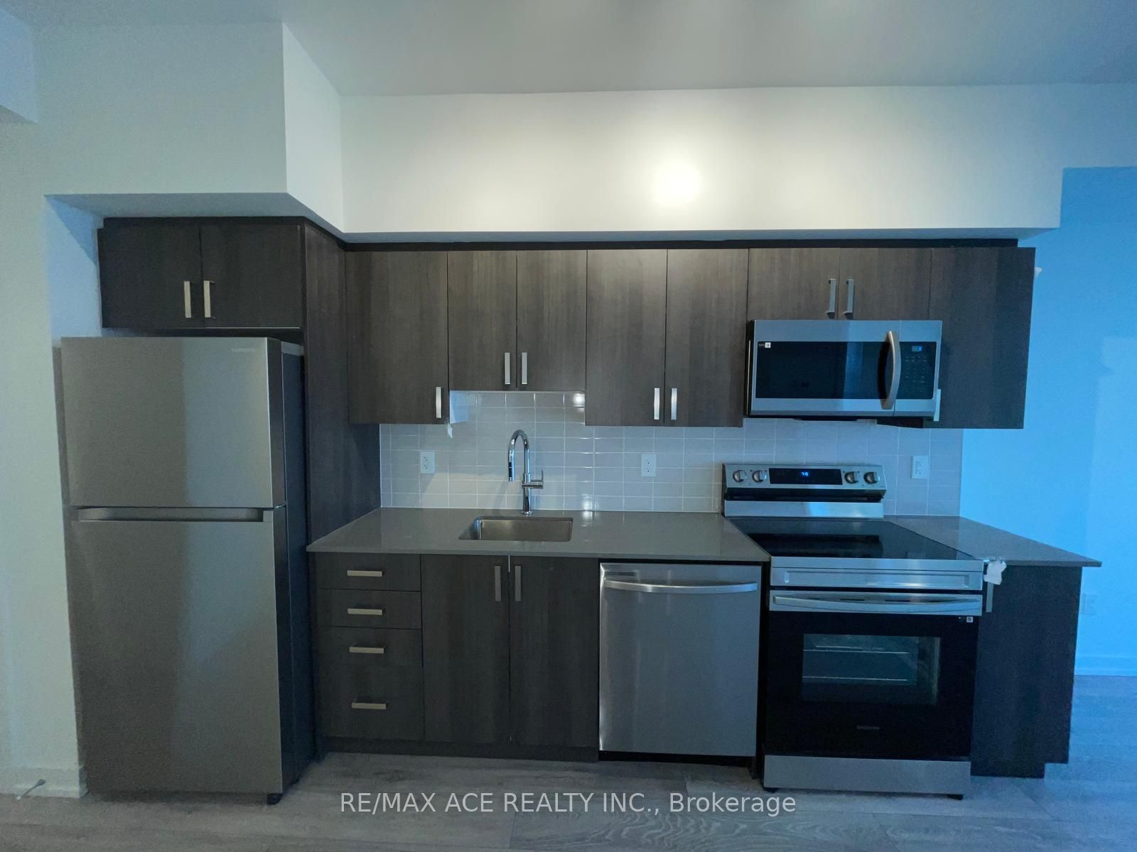 1455 Celebration Drive 2312, Pickering, ON L1W 0C4 photo 4