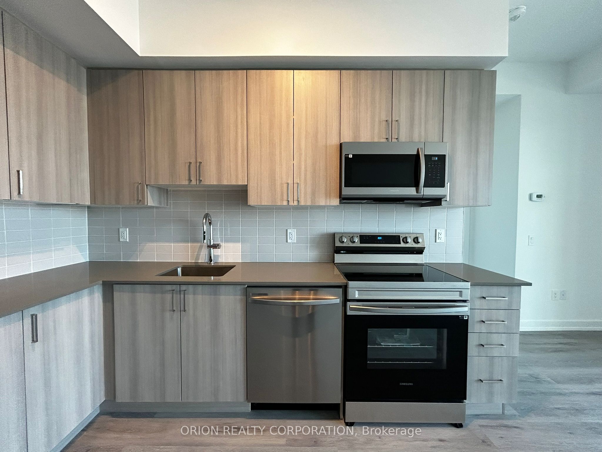 1455 Celebration Drive 2610, Pickering, ON L1W 0C3