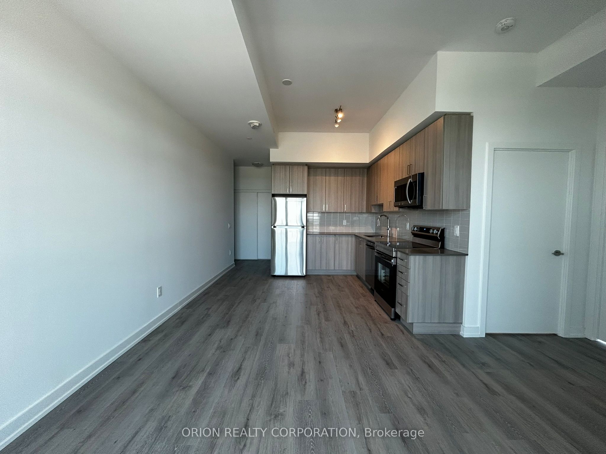 1455 Celebration Drive 2610, Pickering, ON L1W 0C3 photo 4