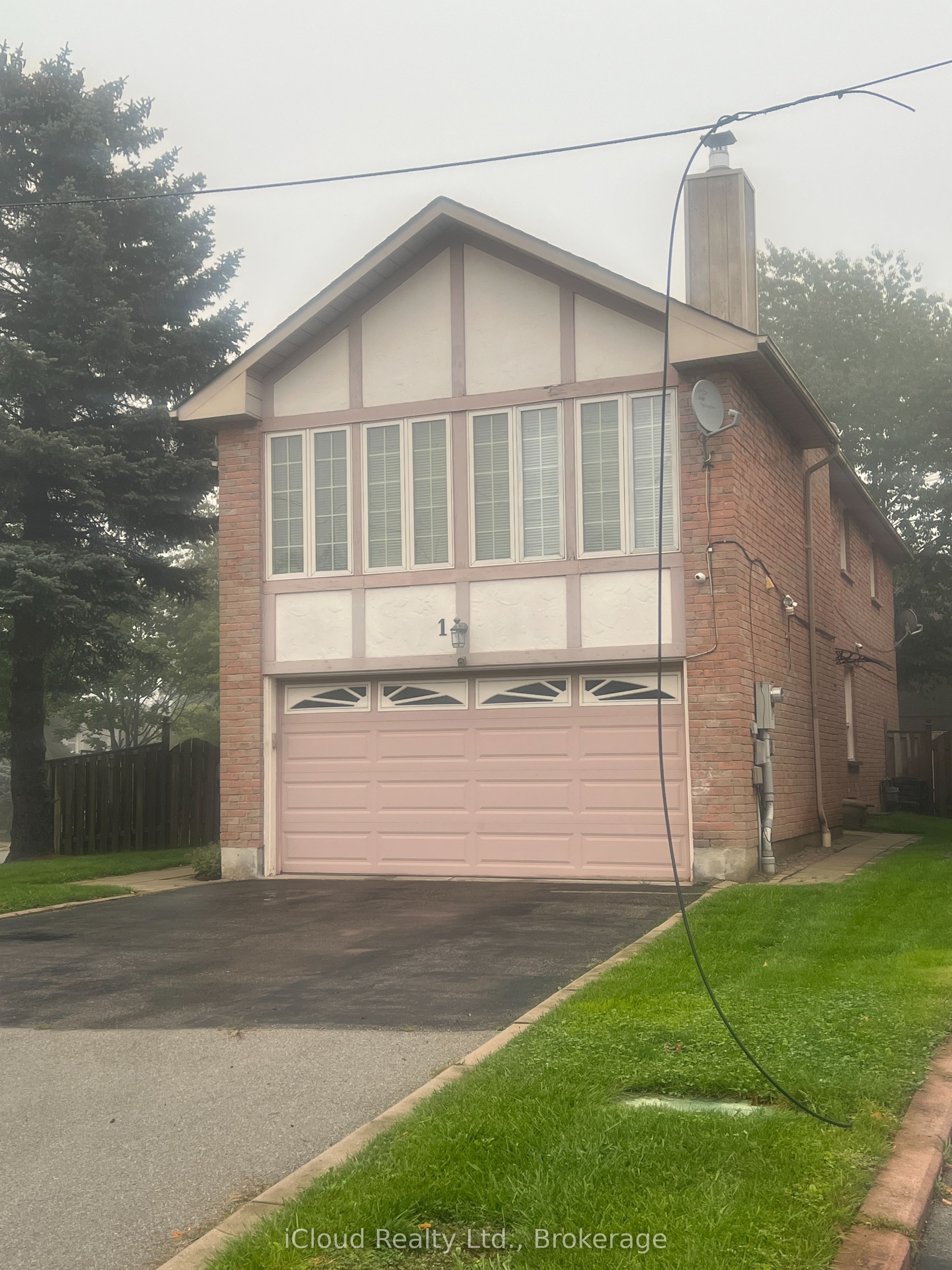 1 Greybeaver Tr Trail Bsmt, Toronto, ON M1C 4P1