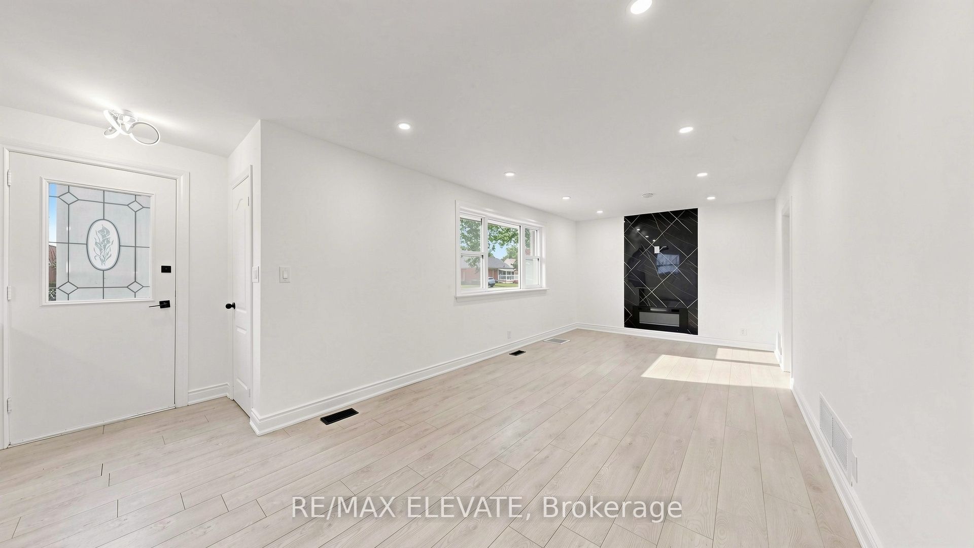 81 Admiral Road, Ajax, ON L1S 2N8 photo 5