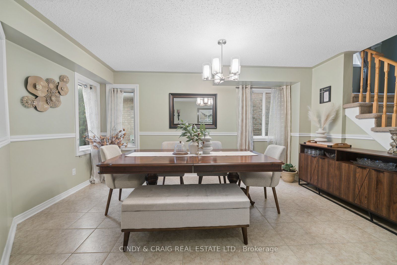 87 Beckett Crescent, Clarington, ON L1E 3J4 photo 4