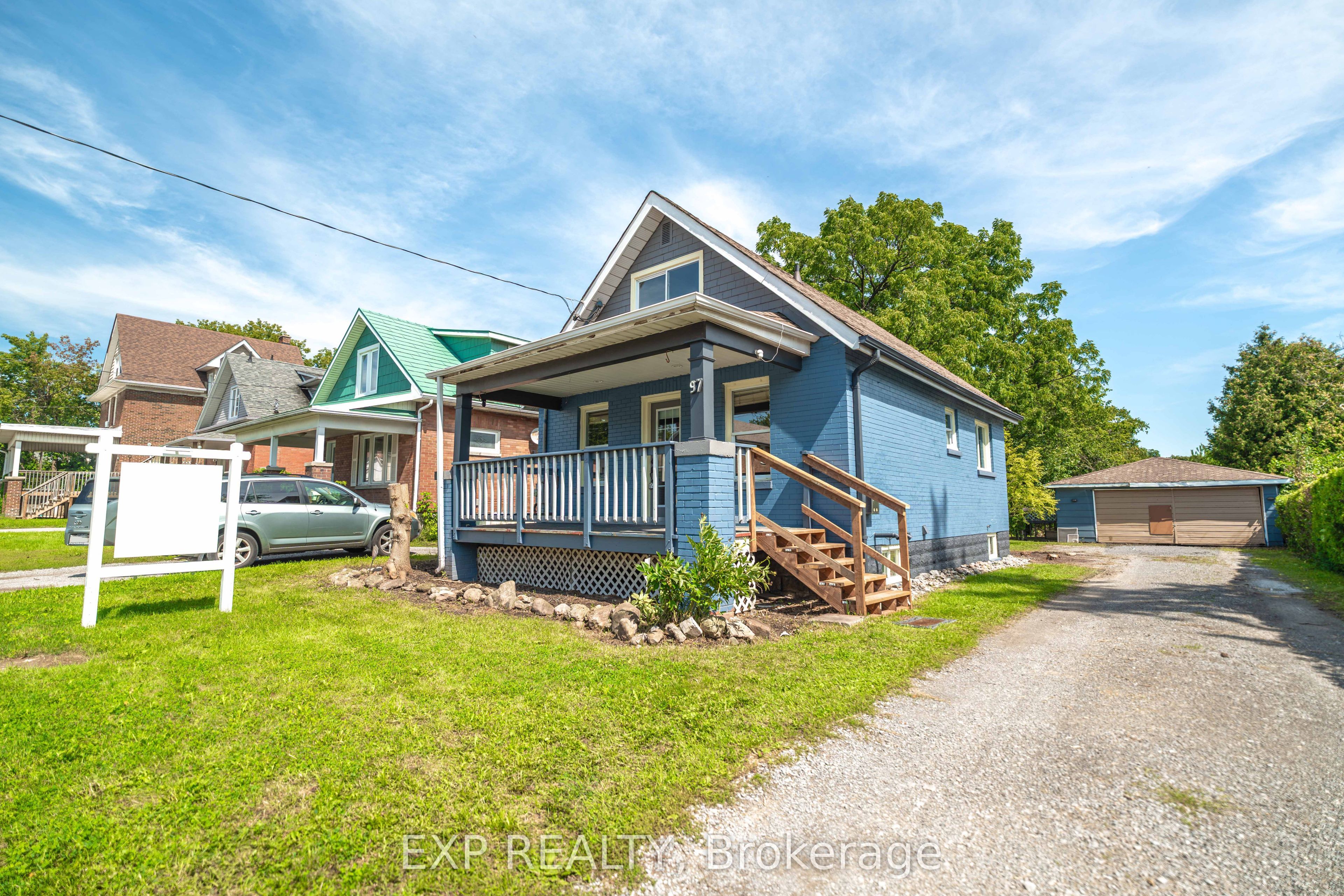 97 Park Road S, Oshawa, ON L1J 4G7 photo 2