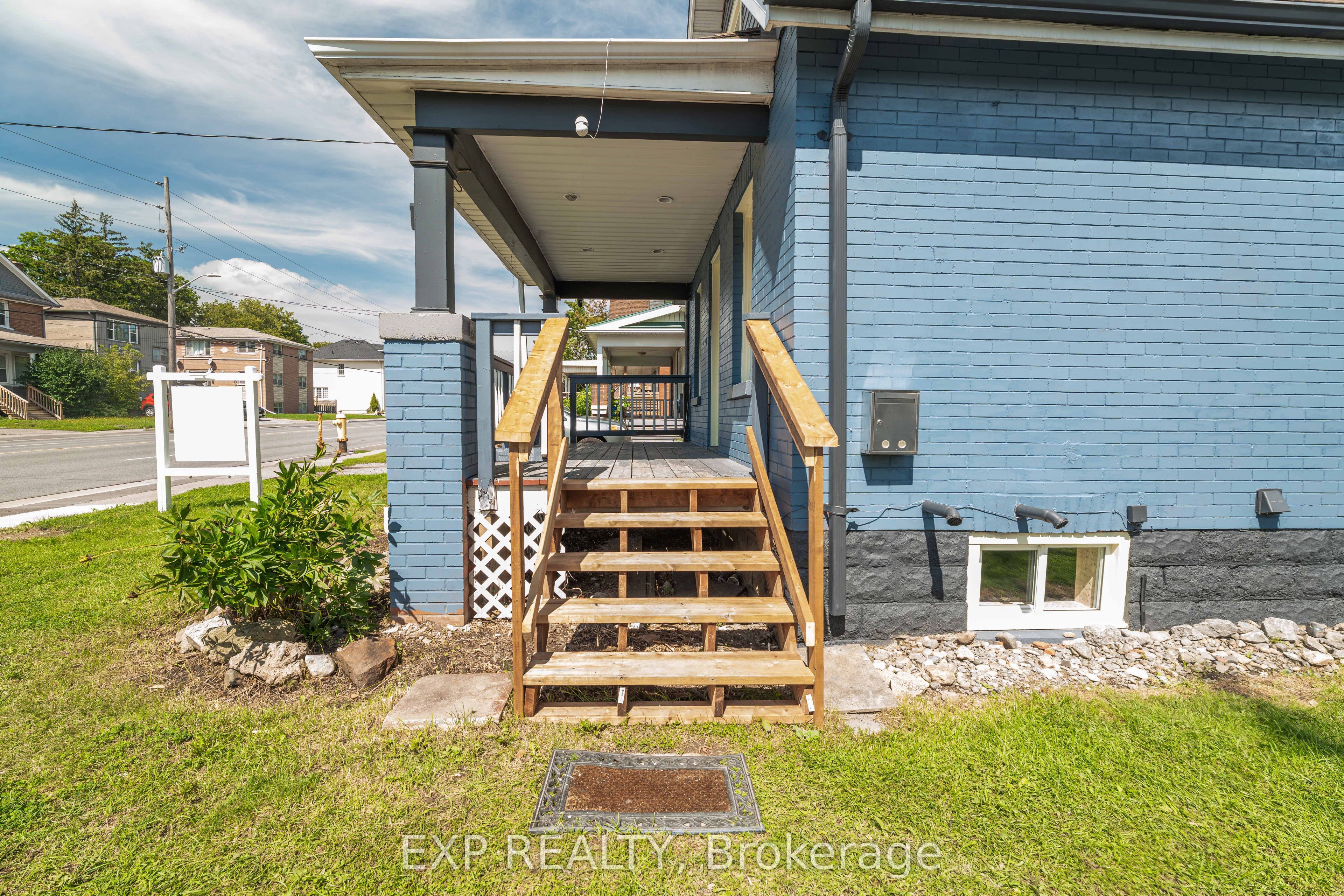 97 Park Road S, Oshawa, ON L1J 4G7 photo 4