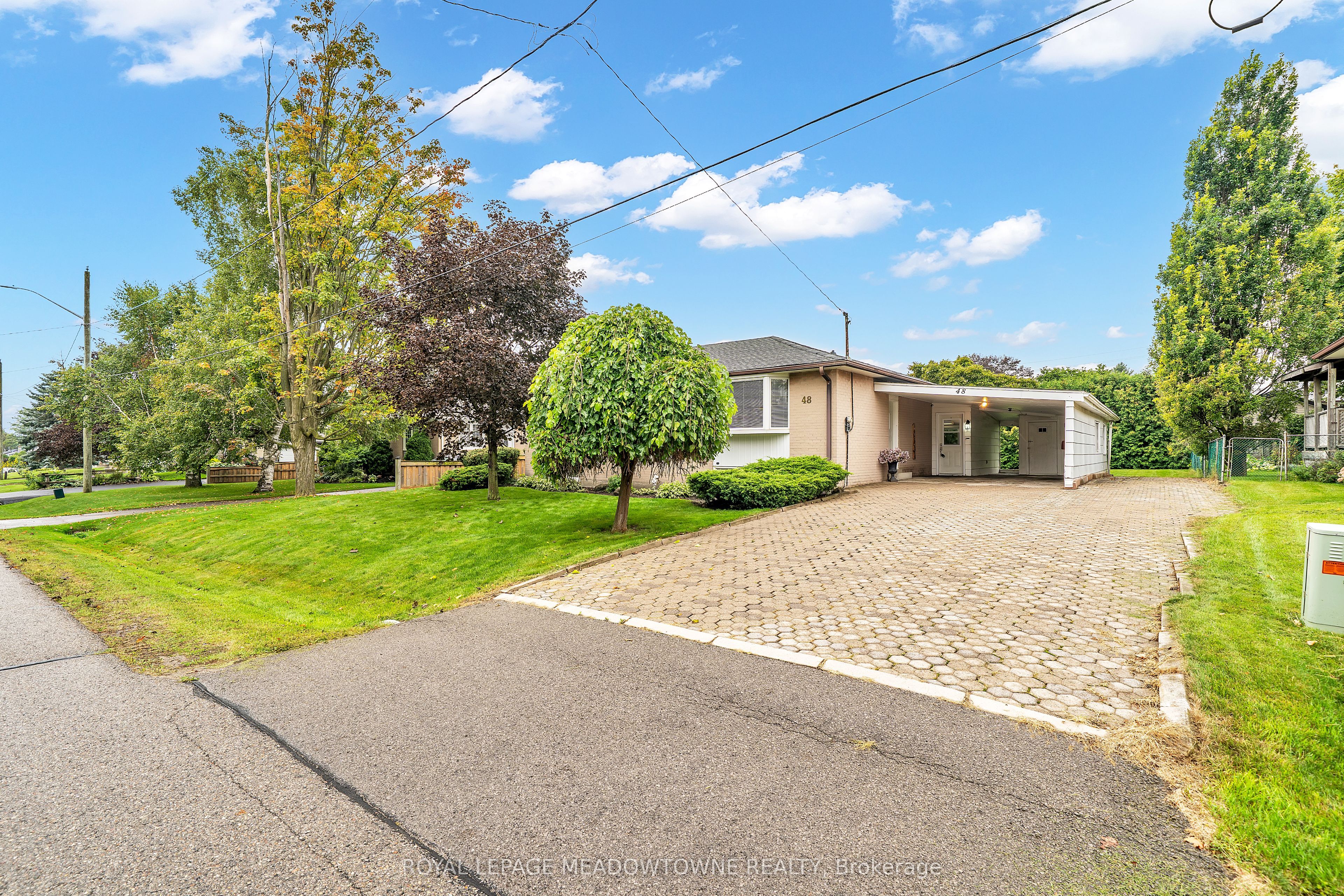 48 Garside Avenue, Whitby, ON L1M 1A7 photo 3