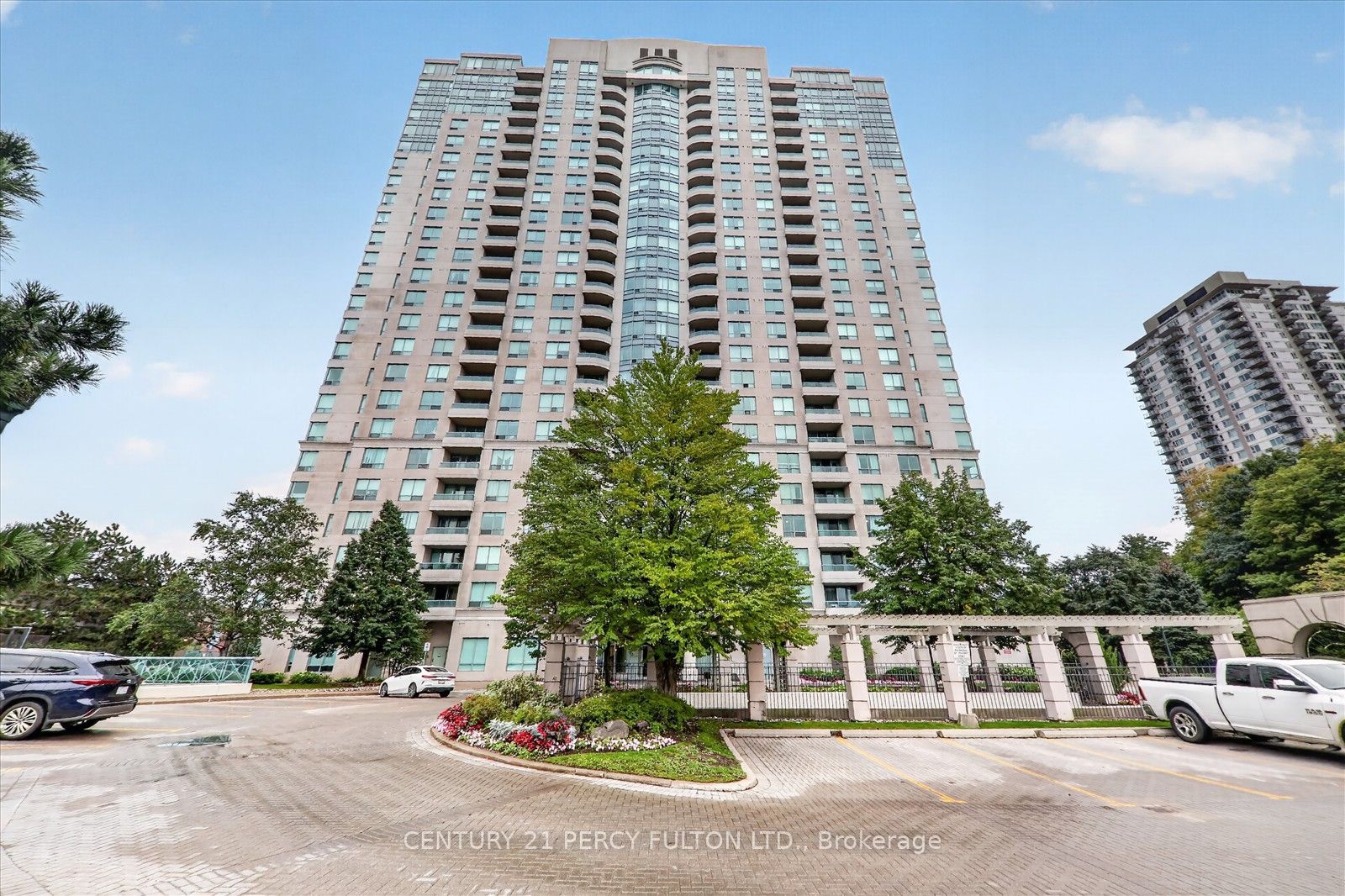 61 Town Centre Court 408, Toronto, ON M1P 5C5 photo 2