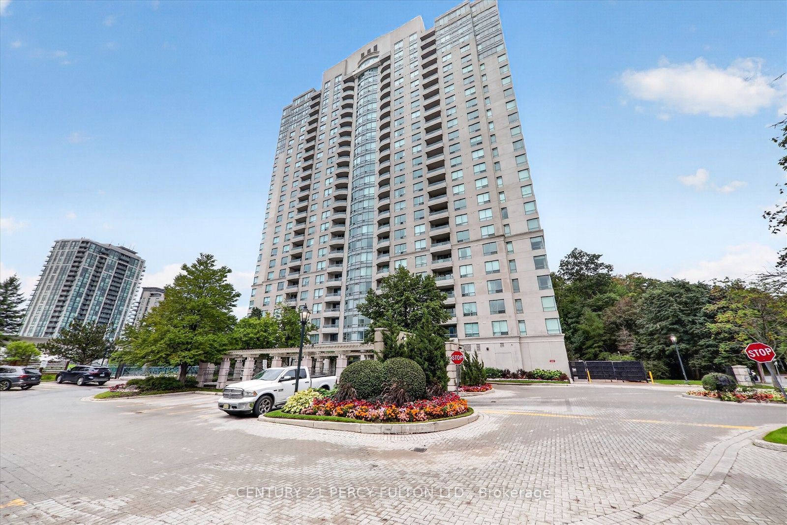 61 Town Centre Court 408, Toronto, ON M1P 5C5 photo 4