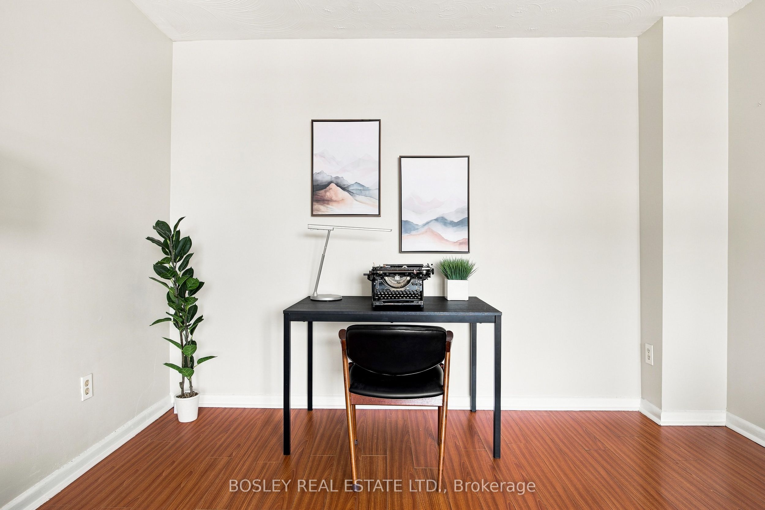 915 Midland Avenue 708, Toronto, ON M1K 4G1 photo 4