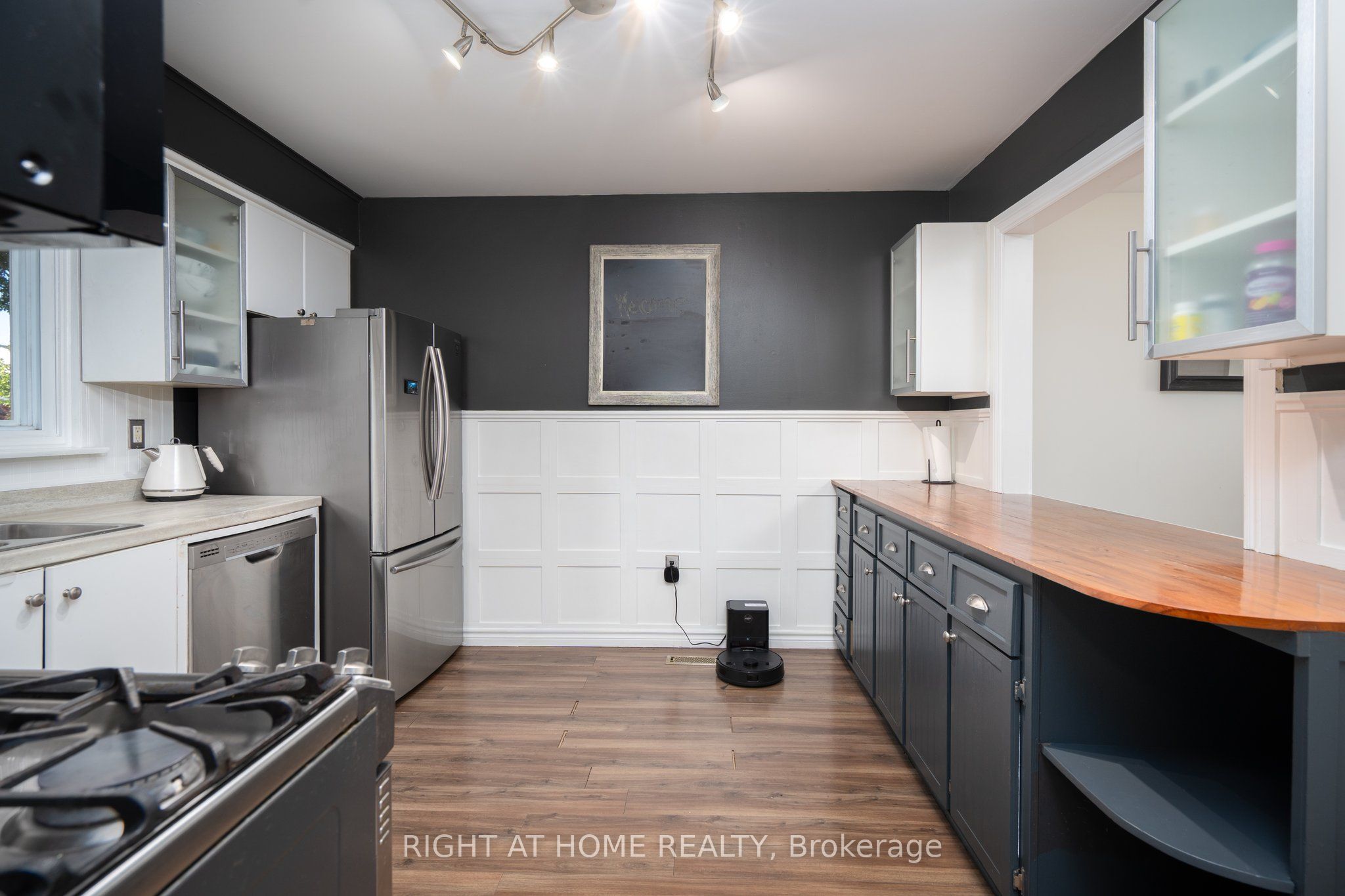 1306 Fenelon Crescent, Oshawa, ON L1J 6G1 photo 4