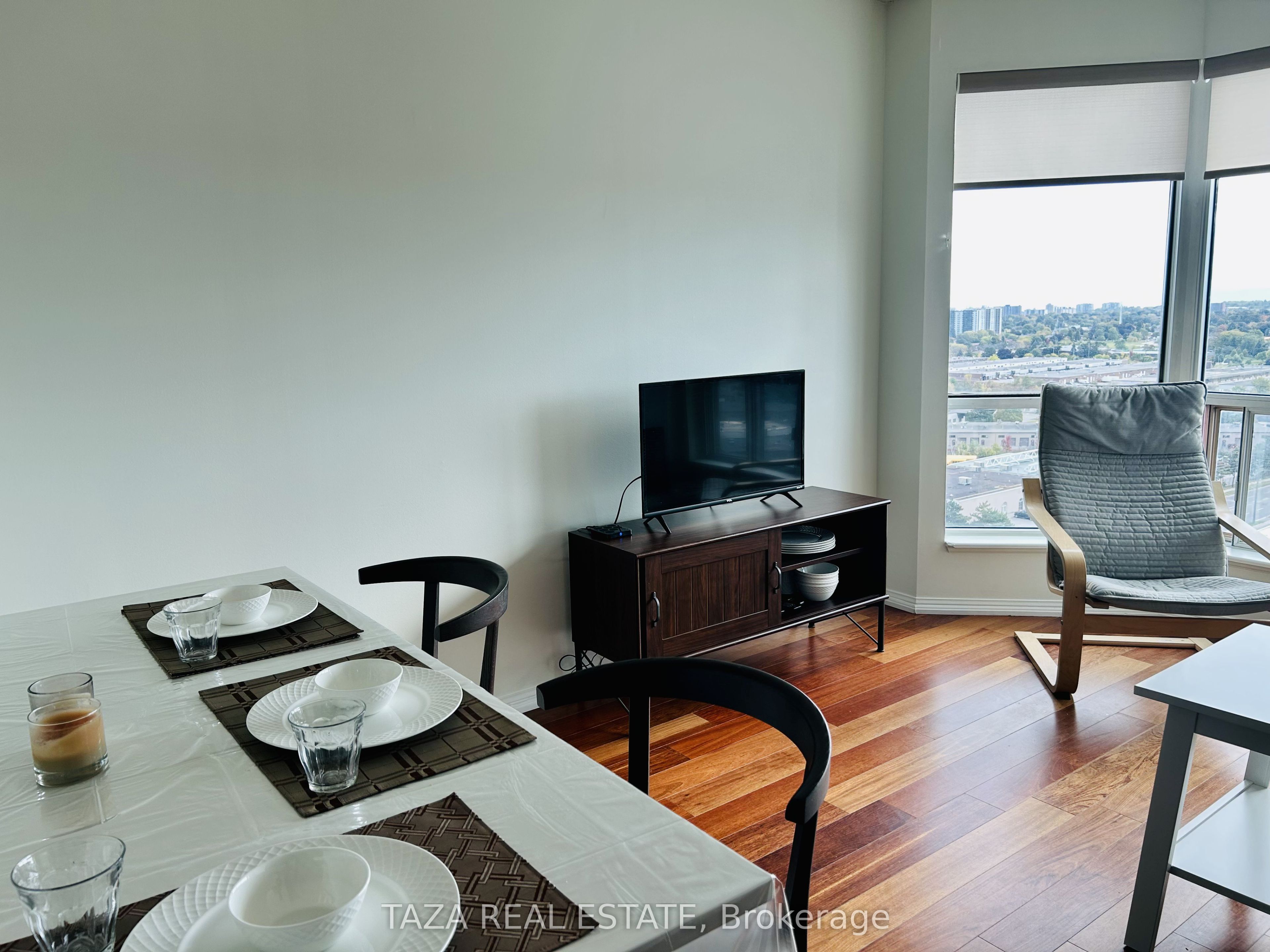 1 Lee Centre Drive 2108, Toronto, ON M1P 2L3 photo 5