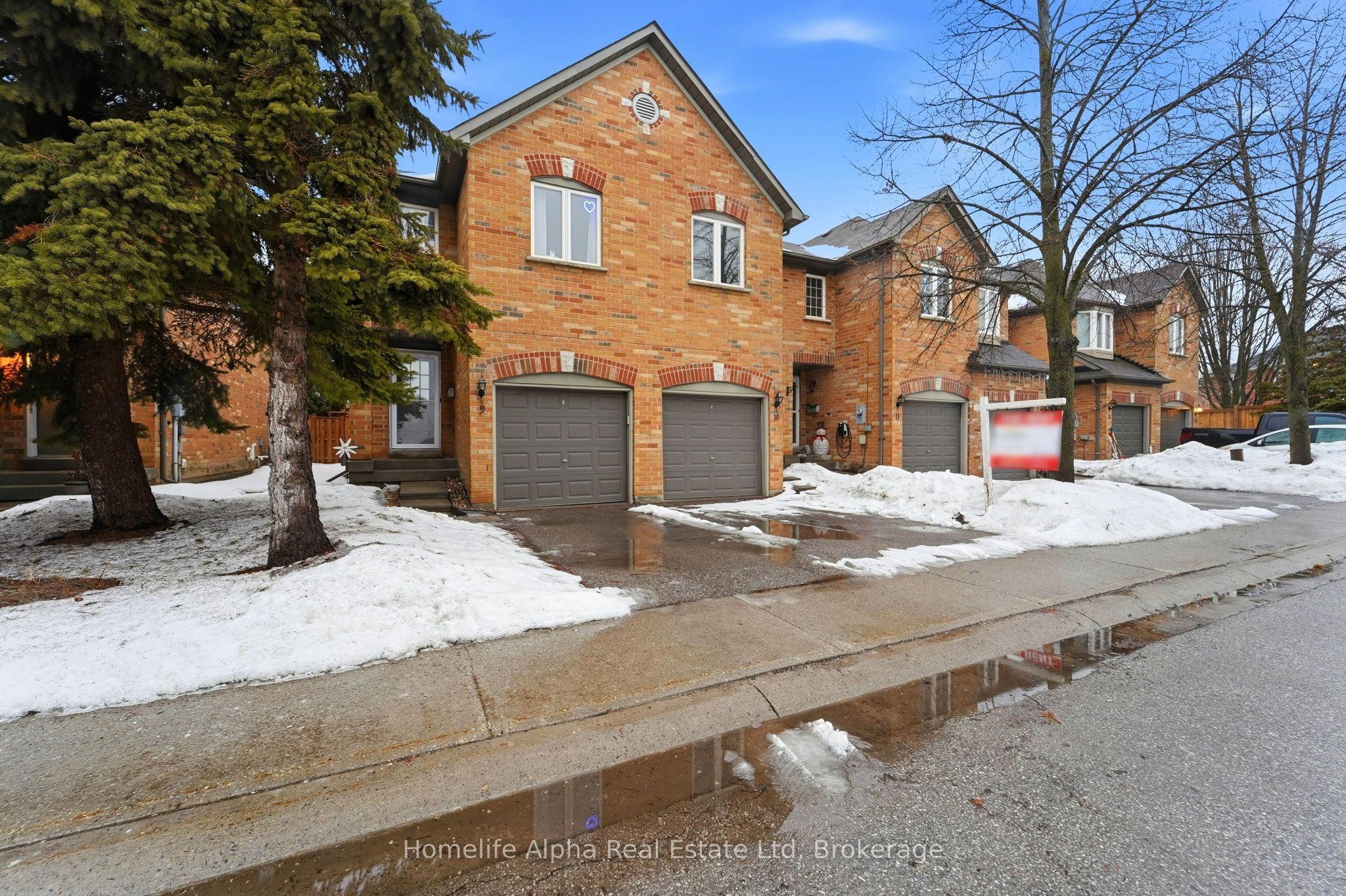 6400 Lawrence Avenue E 10, Toronto, ON M1C 5C7 photo 3