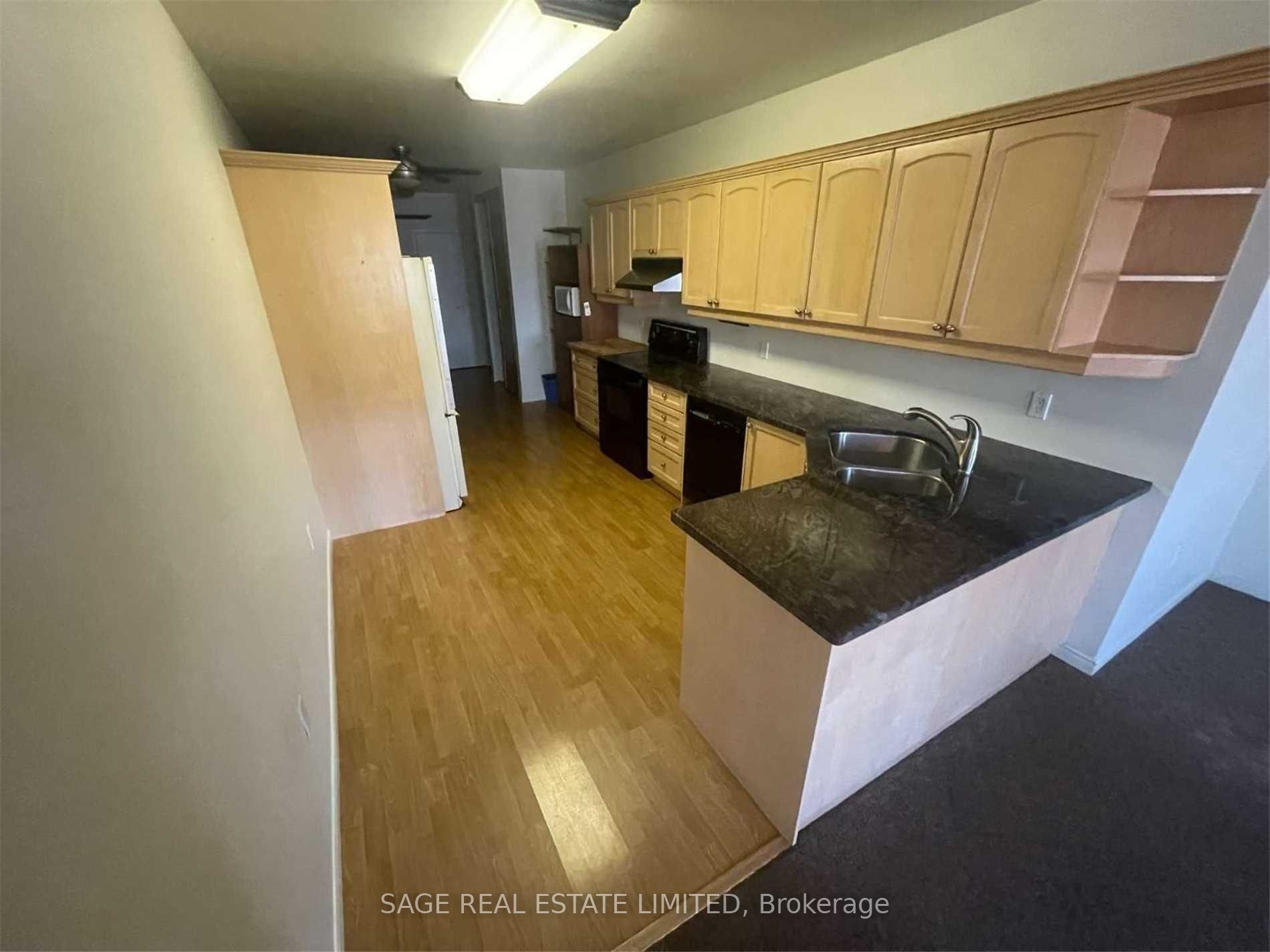 2500 Kingston Road 2, Toronto, ON M1N 1V3 photo 2