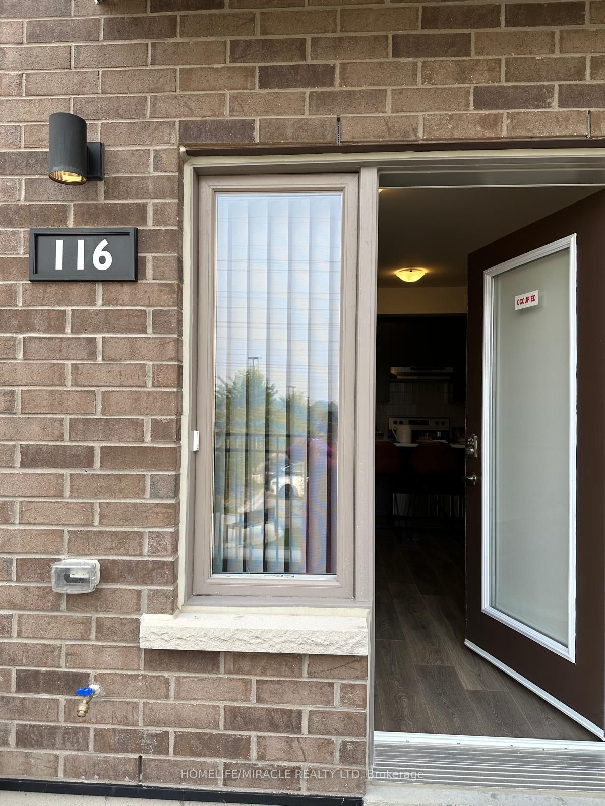 1525 Kingston Road 116, Pickering, ON L1V 0E9 photo 2