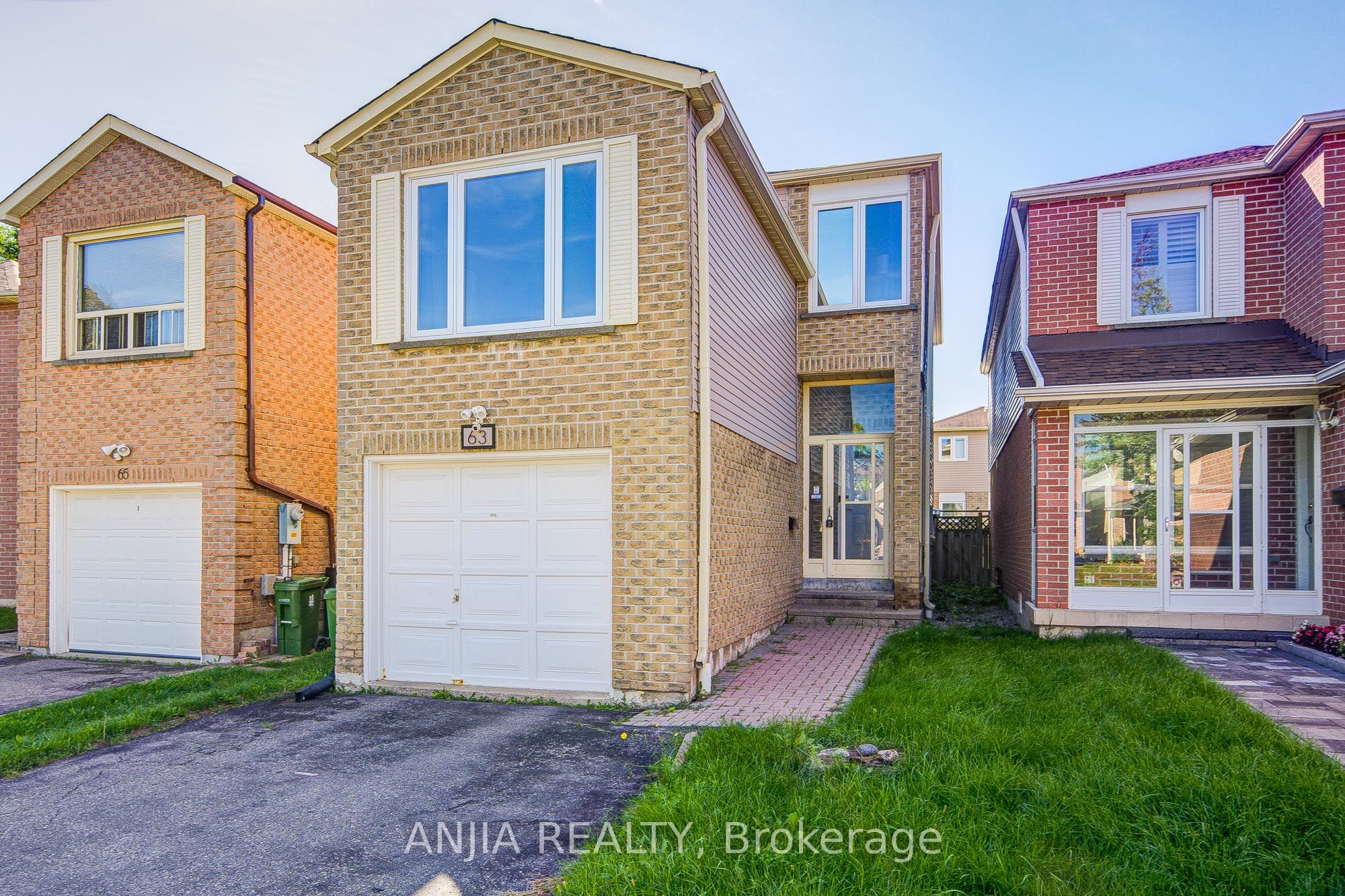 63 Enchanted Hills Crescent, Toronto, ON M1V 3N9