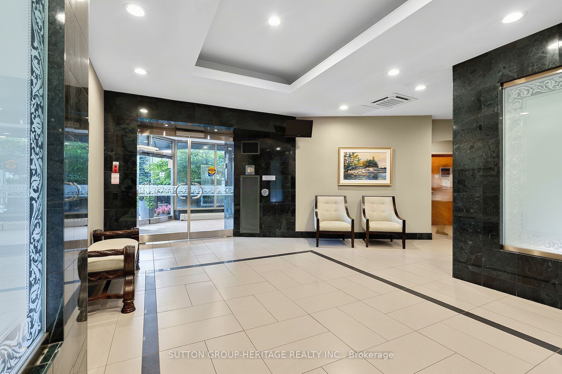 175 Bamburgh Circle 815, Toronto, ON M1W 3X8 photo 4