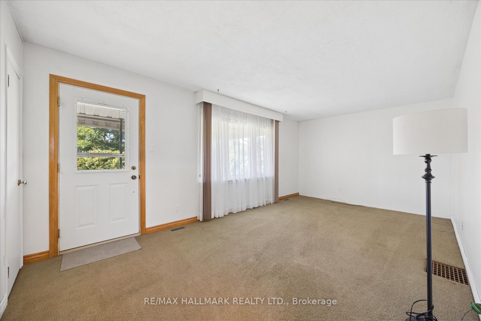 139 Elinor Avenue, Toronto, ON M1R 3H1 photo 5