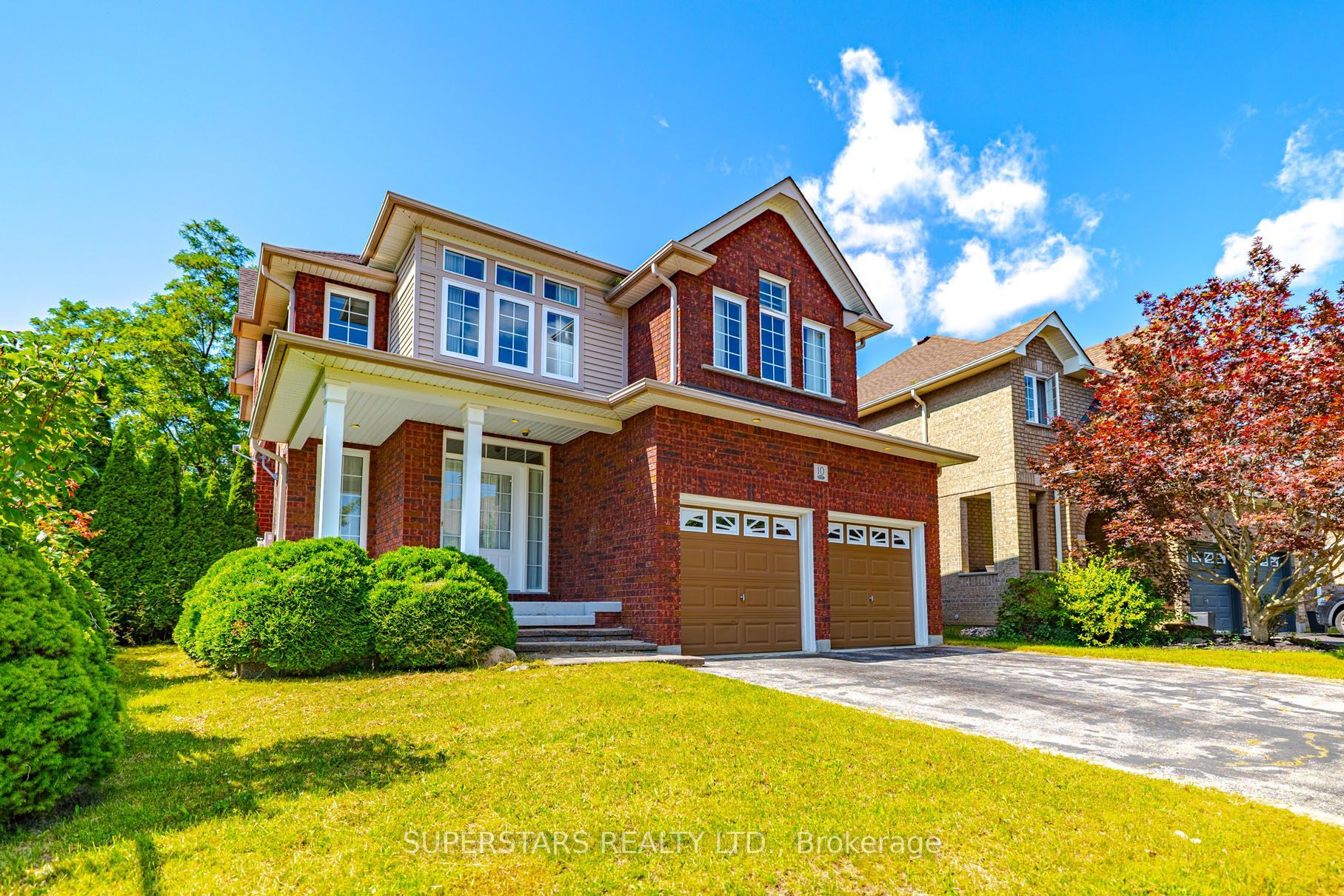 10 Thistledown Crescent, Whitby, ON L1R 3P2 photo 4