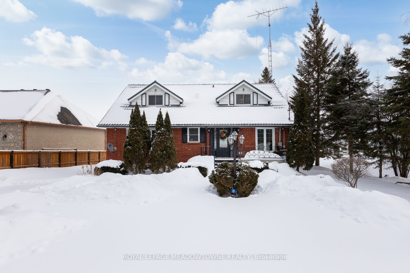 61 Aldred Drive, Scugog, ON L9L 1B4 photo 2
