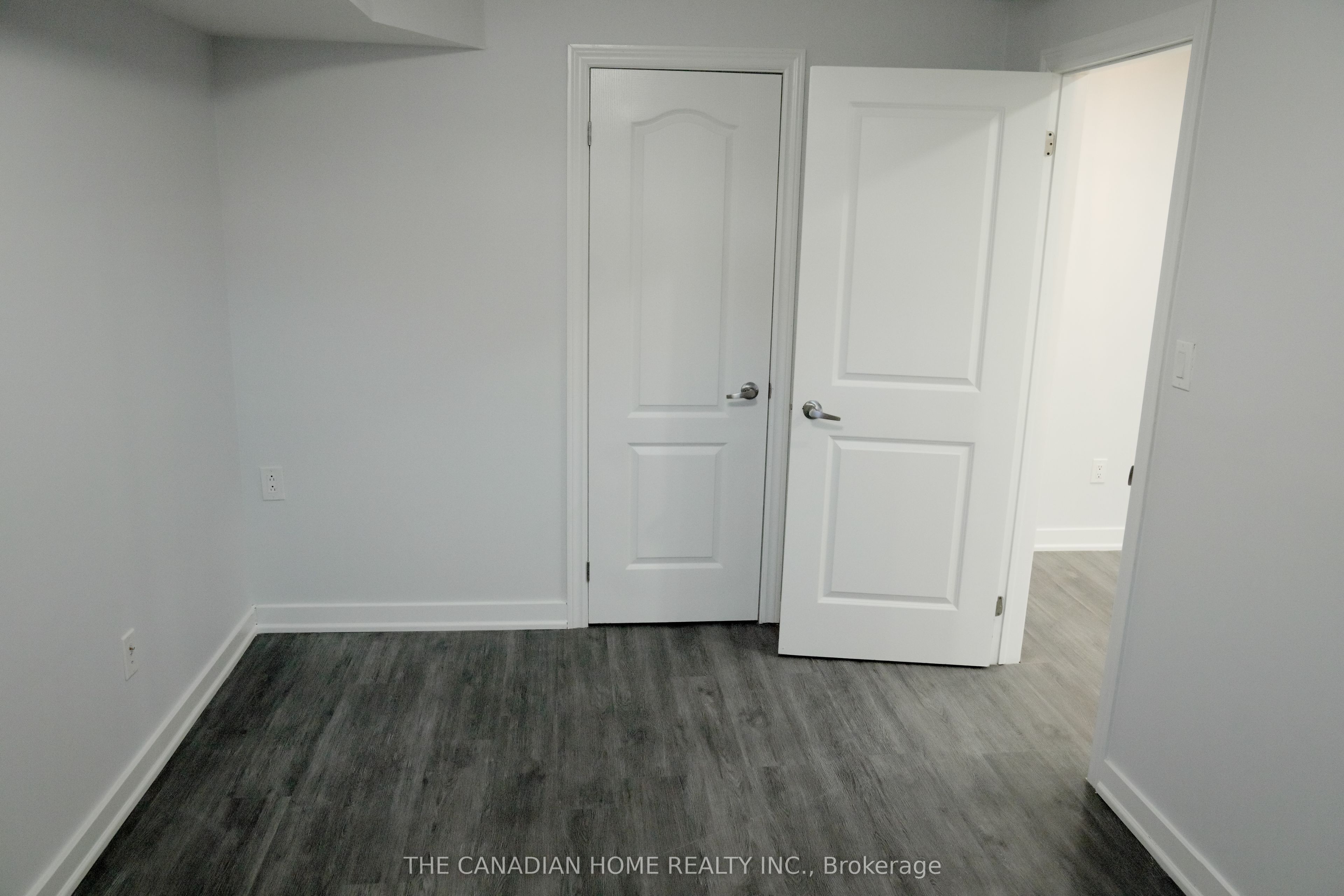 400 Finch Avenue 34, Pickering, ON L1V 0G7 photo 2
