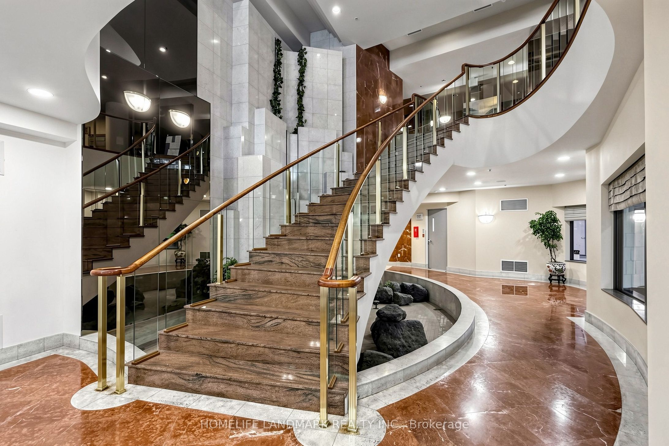 228 Bonis Avenue 911, Toronto, ON M1T 3W4 photo 3