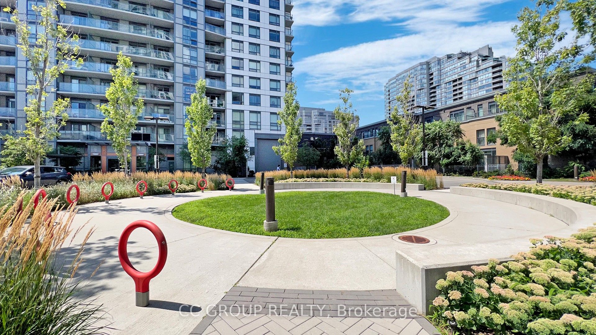 185 Bonis Avenue 307, Toronto, ON M1T 0A4 photo 2
