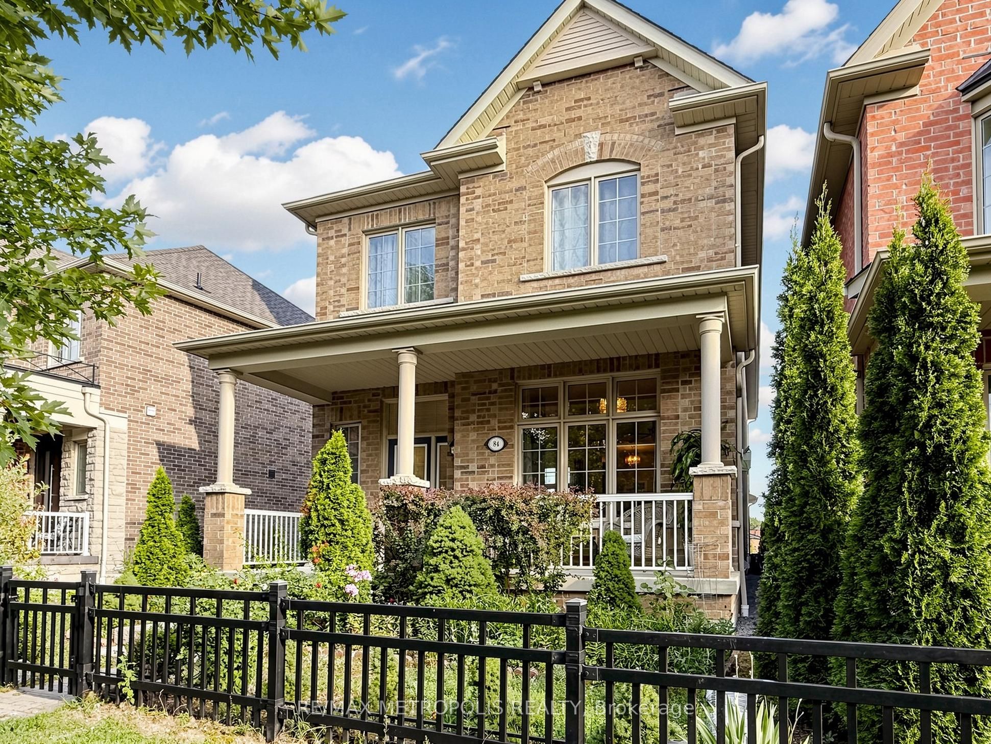 84 Braebrook Drive, Whitby, ON L1R 0M9 photo 4