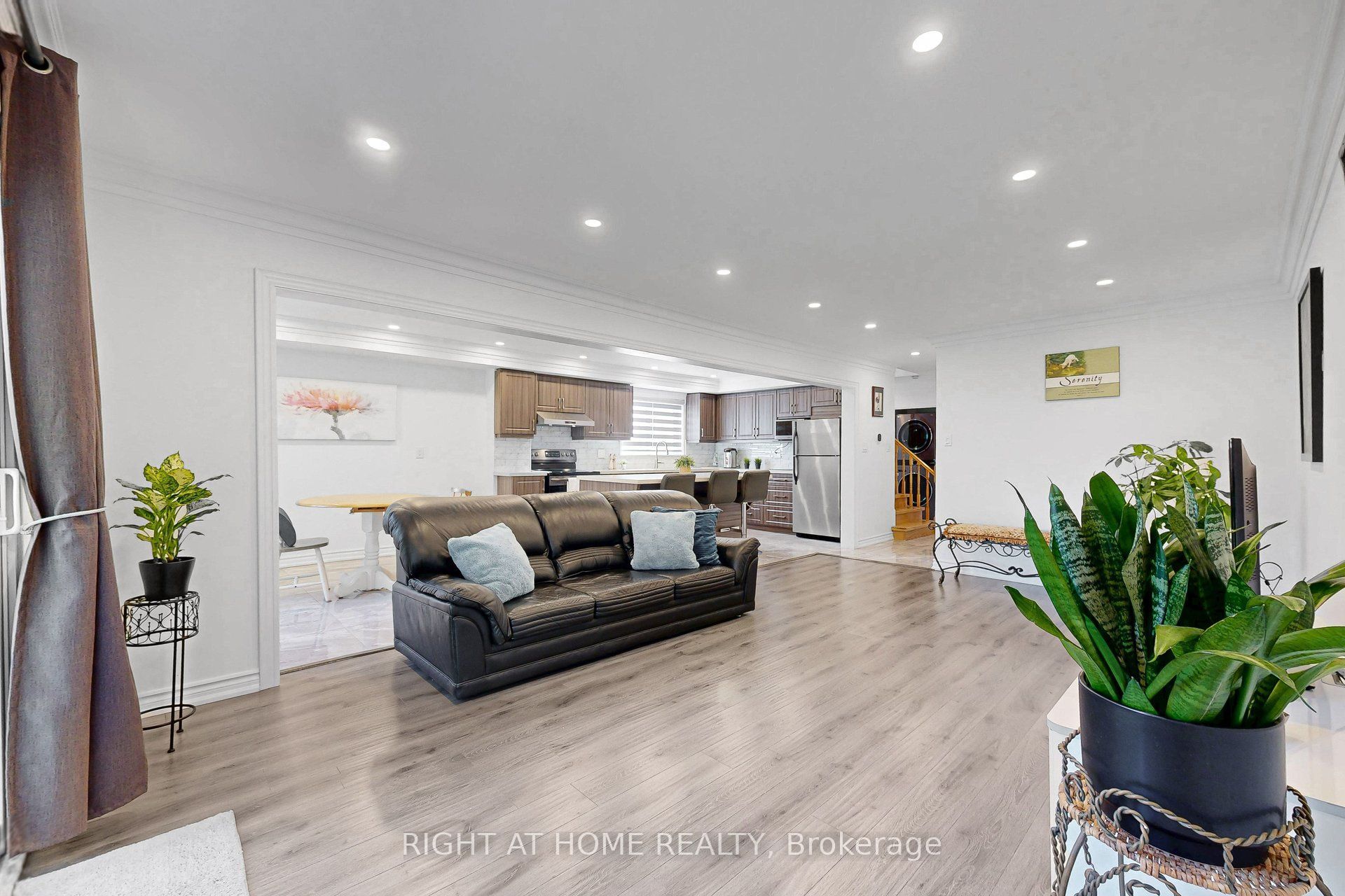 77 PEBBLEHILL Square, Toronto, ON M1S 2P8 photo 5